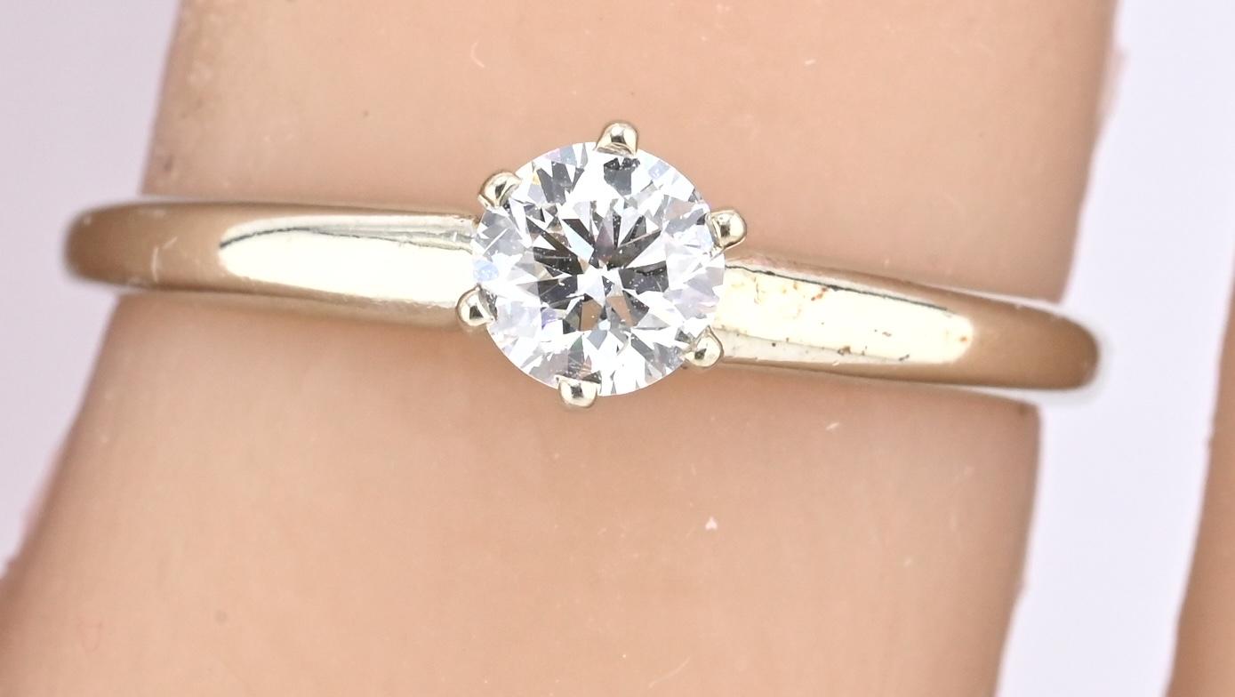 IGI Certified 14K White Gold Solitaire Diamond Ring – 0.45ct, Size 7.5