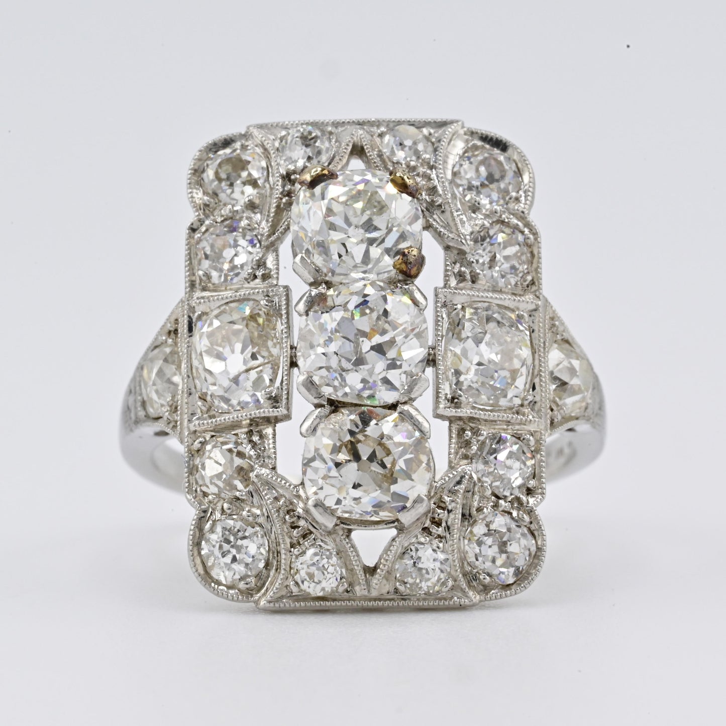 IGI Certified Antique Platinum Art Deco Ring with 4.28 Carats Natural Diamonds