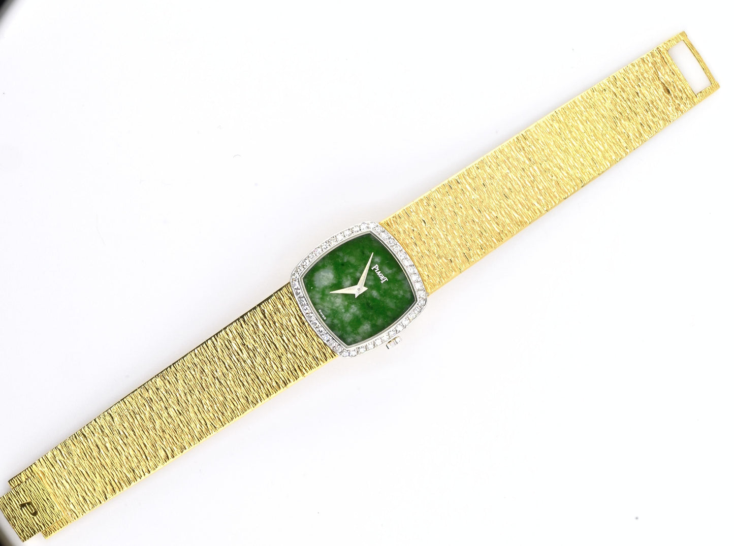 Rare Piaget Jade Dial Ladies Wristwatch 18K Yellow Gold Diamond Bezel 6.5 Inches