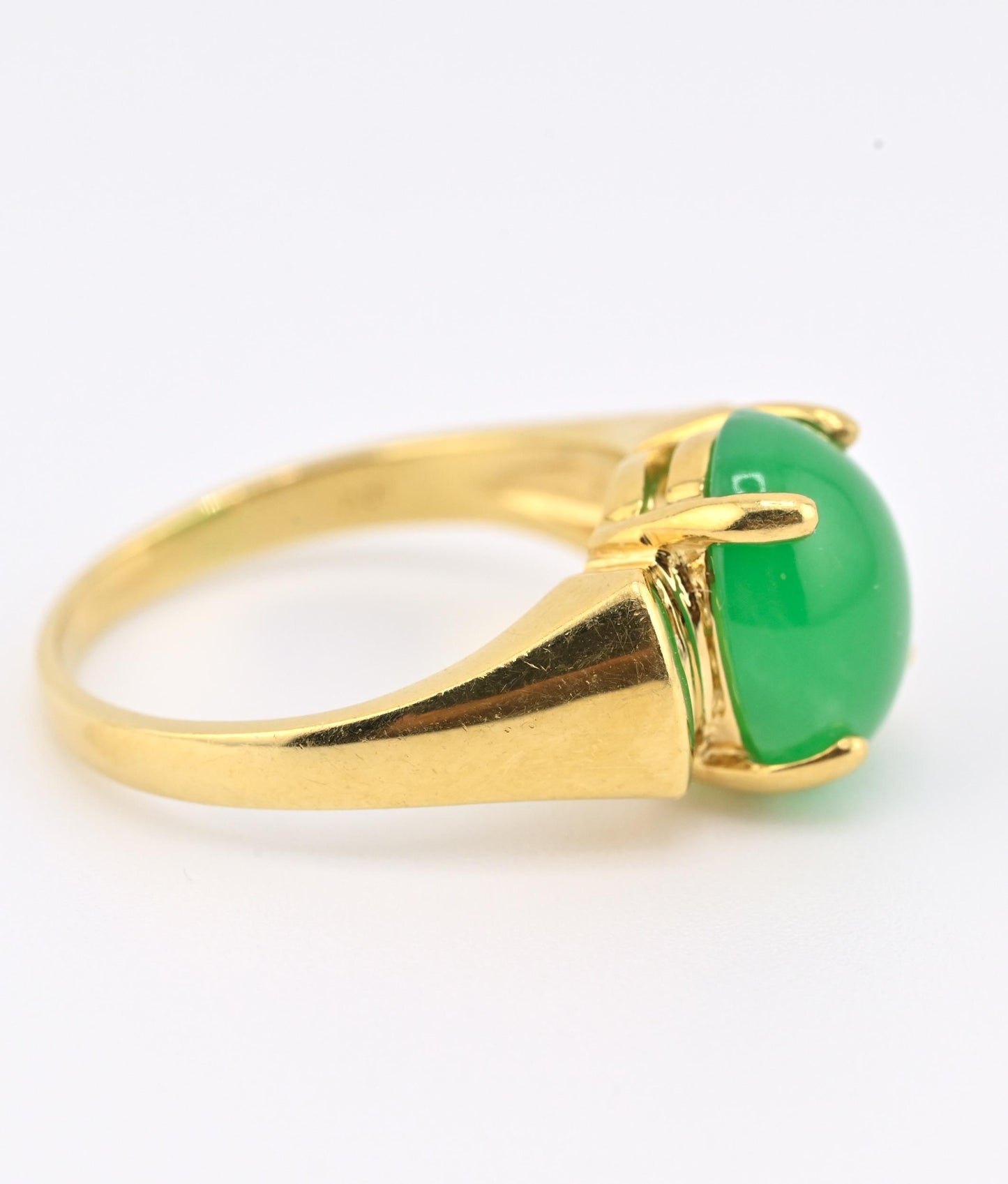 IGI Certified 18K Yellow Gold Chrysoprase & Diamond Ring Size 6