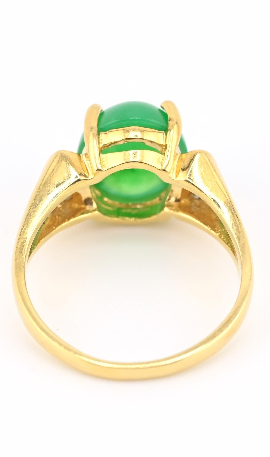 IGI Certified 18K Yellow Gold Chrysoprase & Diamond Ring Size 6