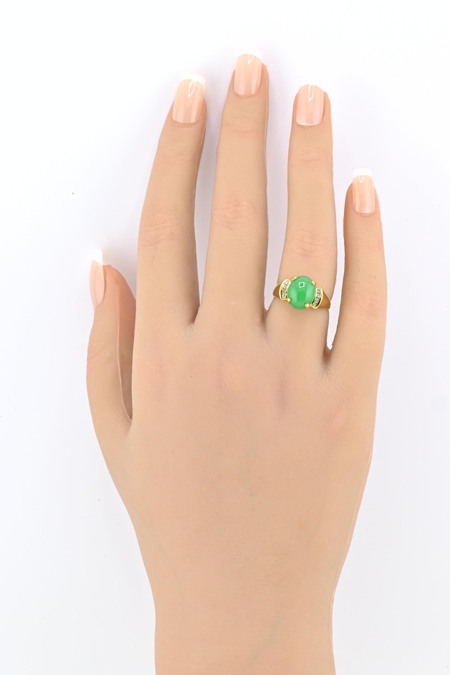 IGI Certified 18K Yellow Gold Chrysoprase & Diamond Ring Size 6