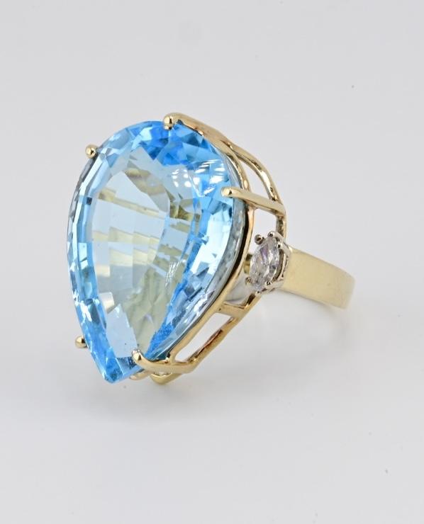 Massive Blue Topaz Ring 14K Yellow Gold 15.70g w/ Side Diamonds Size 9