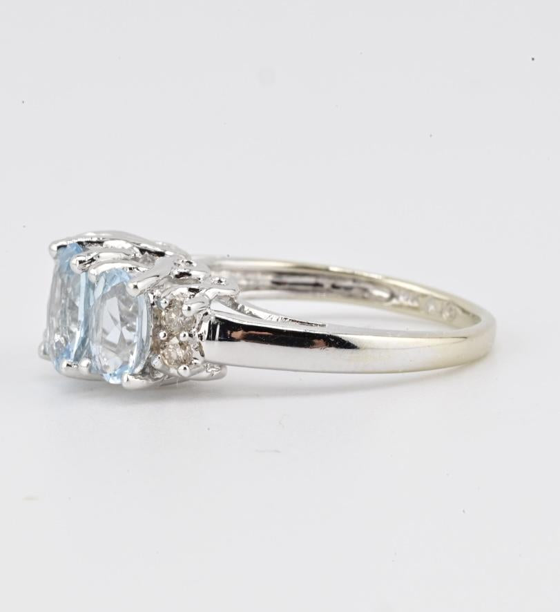 14K White Gold Three Oval Aquamarine & Diamond Ring 5.75 – 3.34 Grams