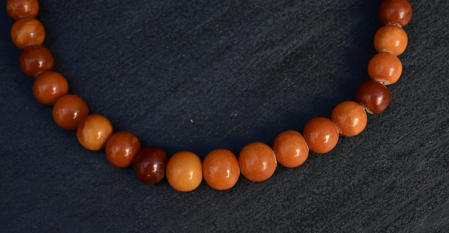 Gorgeous Antique Butterscotch Amber Necklace Ottoman Beads 15.17 Grams
