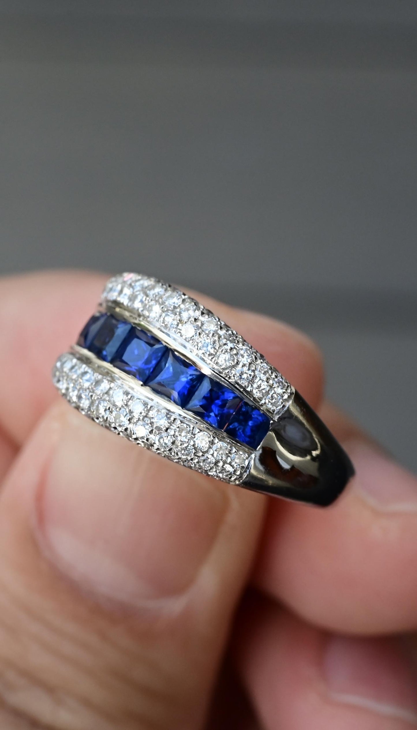 14K White Gold Diamond & Sapphire Ring Signed WH 5.63 Grams 1 Carat Approx