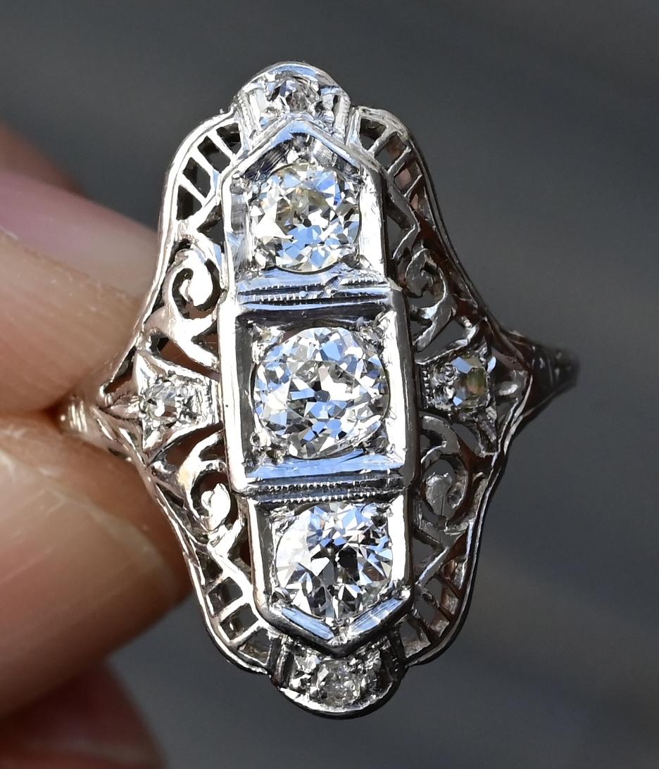 Fabulous Antique Platinum Art Deco Diamond Ring
