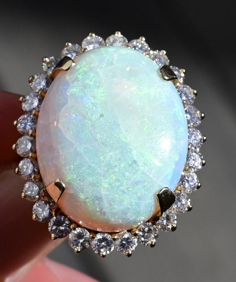 Massive 14K Yellow Gold Natural Opal & Diamond Ring 12.73 Grams
