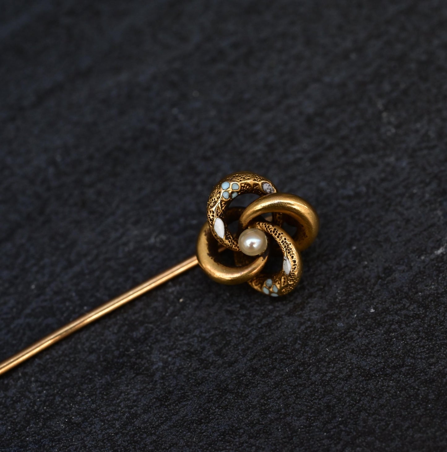 Gorgeous 14K Yellow Gold Stick Pin With Gems