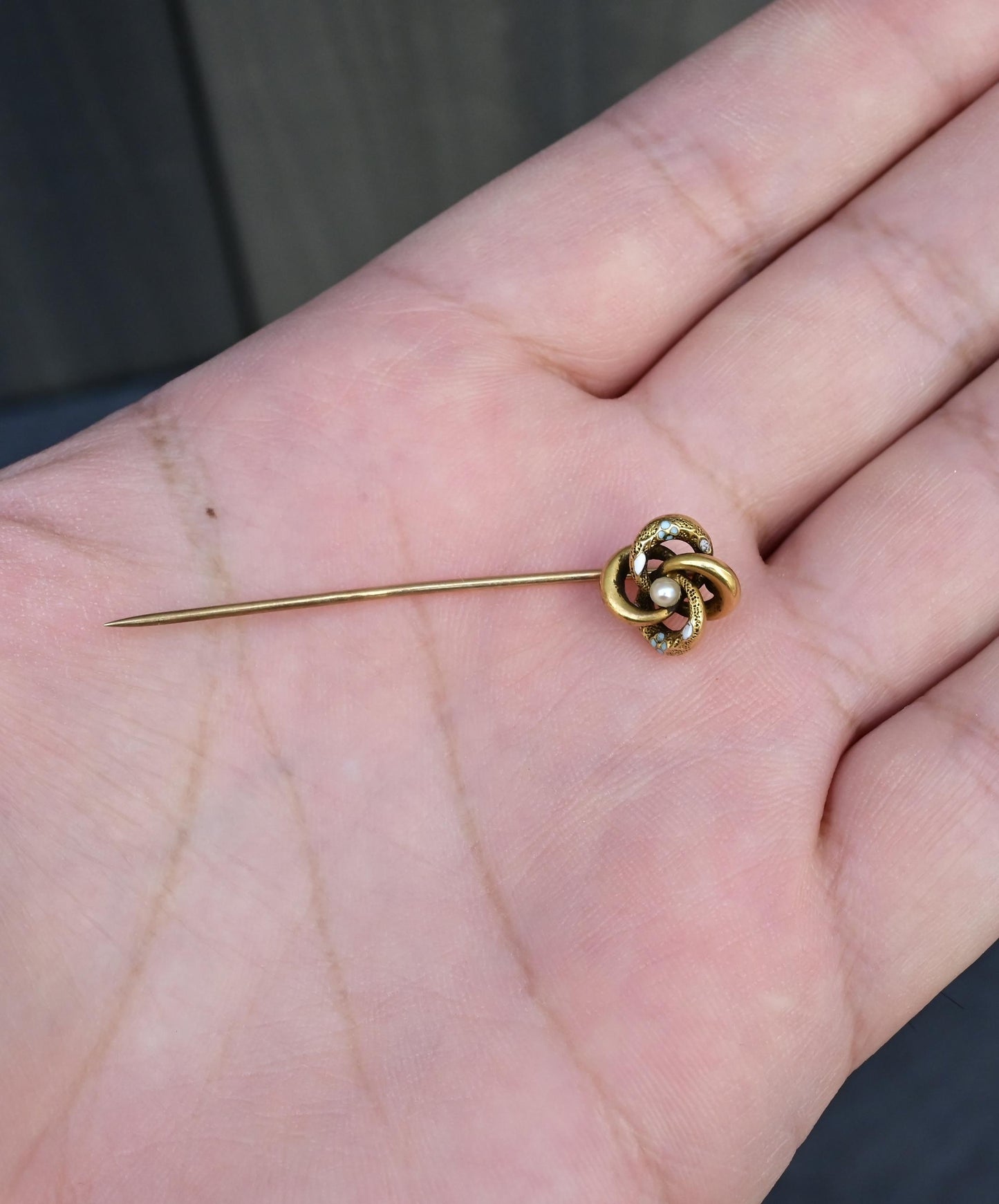 Gorgeous 14K Yellow Gold Stick Pin With Gems