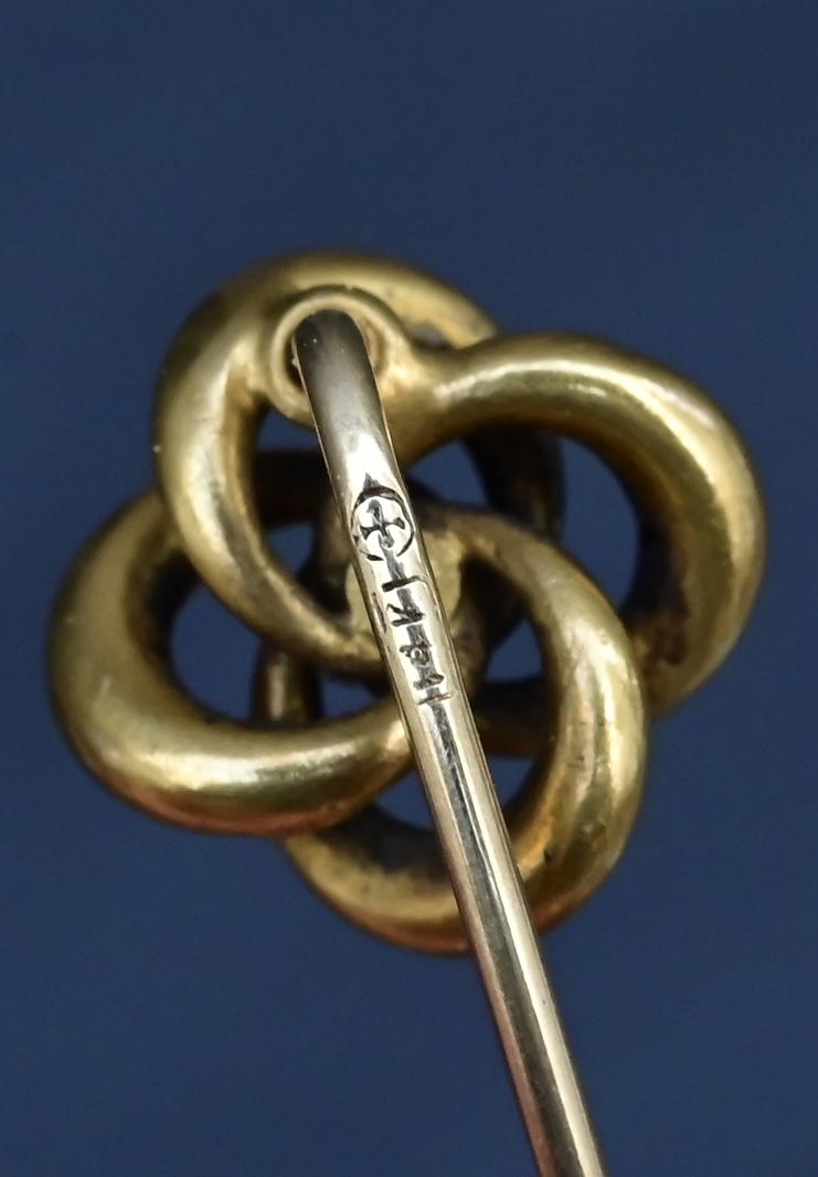 Gorgeous 14K Yellow Gold Stick Pin With Gems