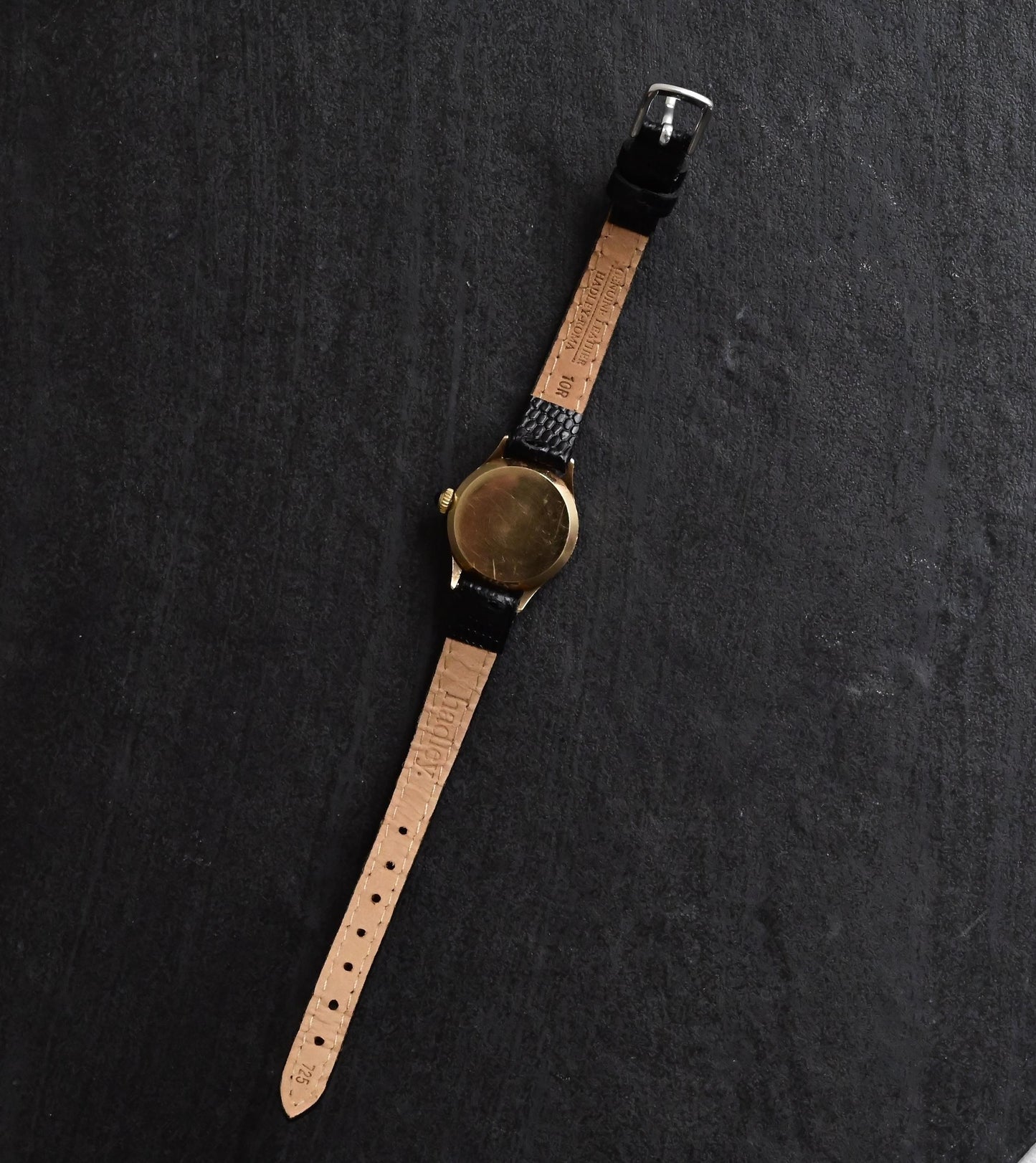 Gorgeous 14K Yellow Gold Cartier For Concord Manual Winding Watch
