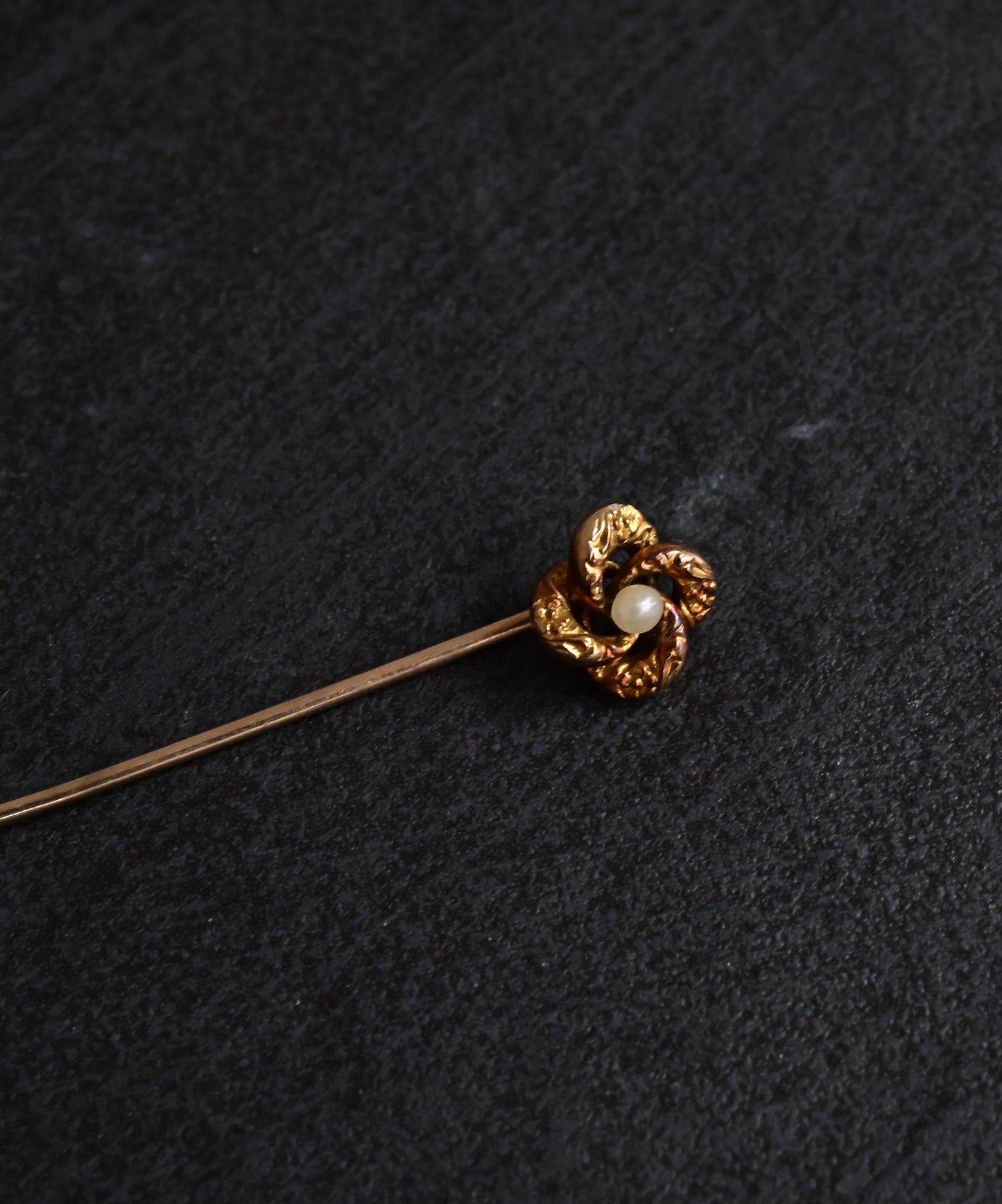Antique 10K Yellow Gold Pearl Stick Pin 2.25" Floral Design 0.99g