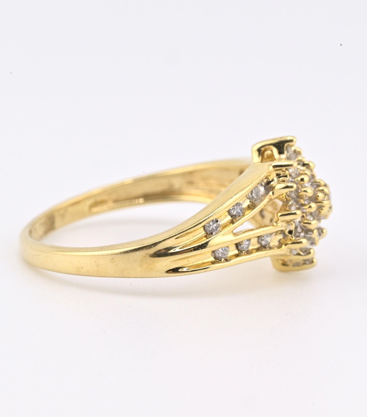 IGI Certified 14K Yellow & White Gold Diamond Cluster Ring – 0.25ct, Size 6.75