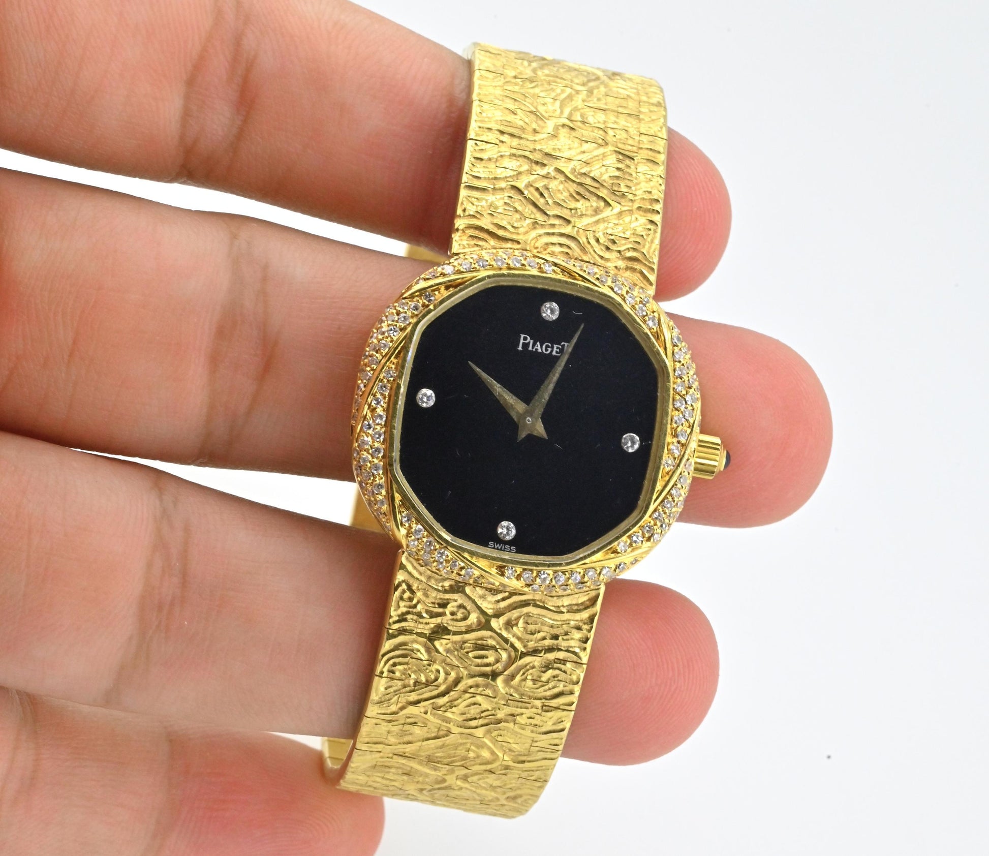 18K Yellow Gold Piaget Watch Diamond Bezel 73.14 Grams 18.1 CM Diamond Dial