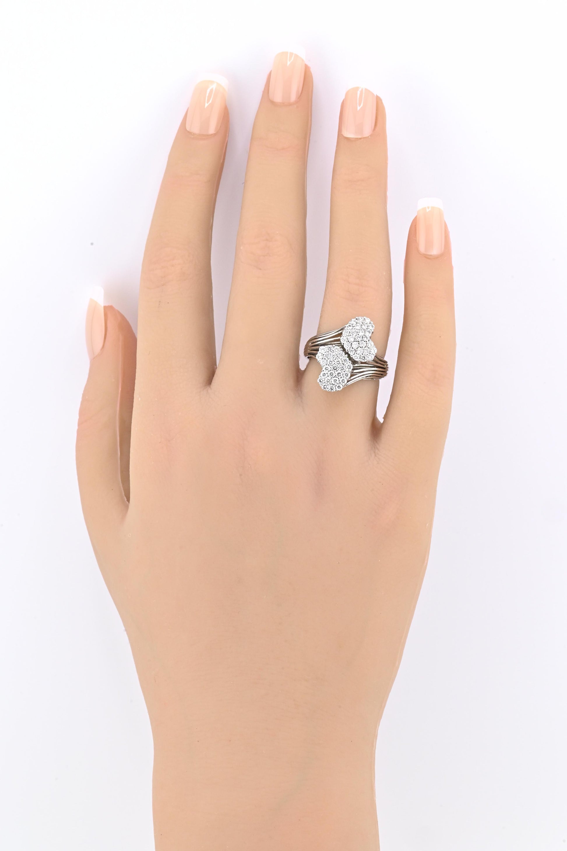 Sonia B 14K White Gold Cluster Diamond Ring – 0.90 TCW, IGI Certified, Size 7