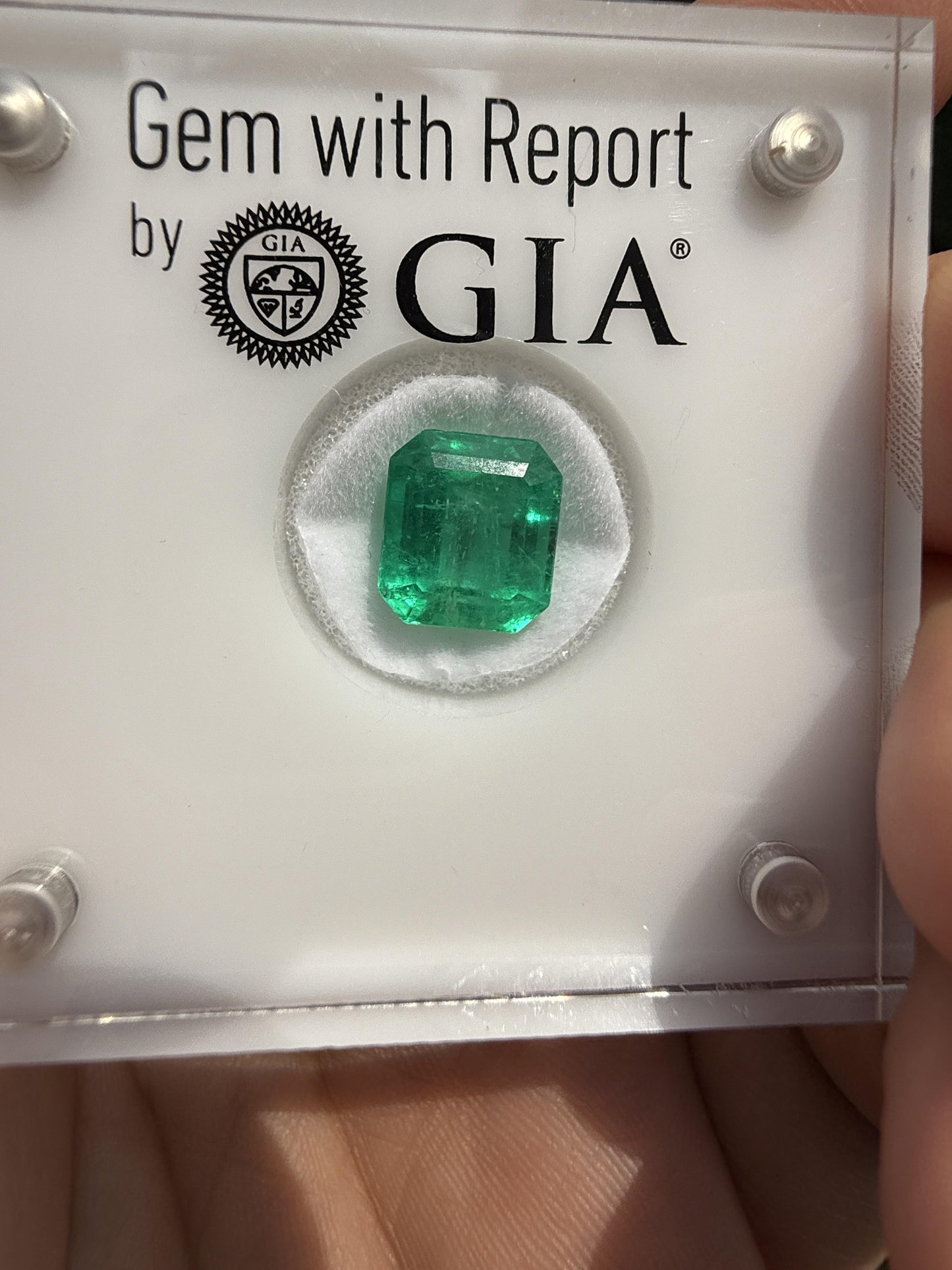 GIA Certified 5.33ct Colombian Emerald Loose Stone – F1 Minor Oil, Rare Clean
