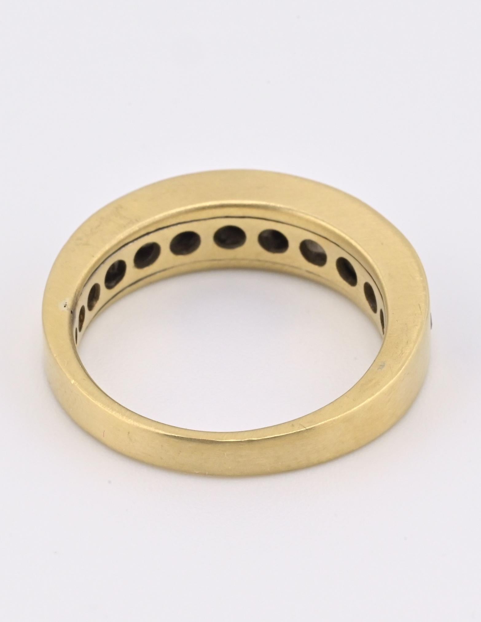 Fabulous 14K Yellow Gold Band With Natural Diamonds .90 Carats IGI Certified