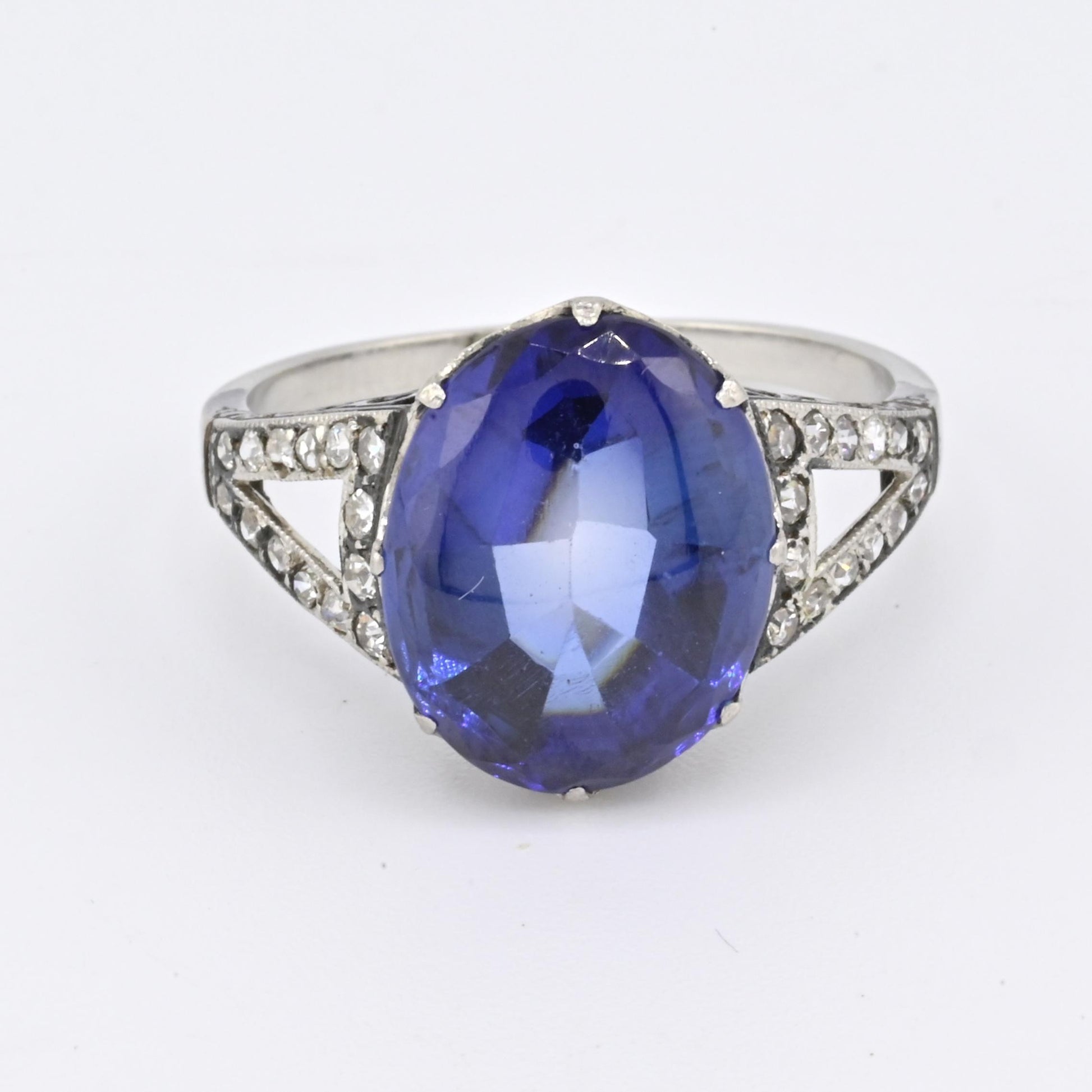 Rare Art Deco Period Sapphire & Diamond Ring With IGI Report