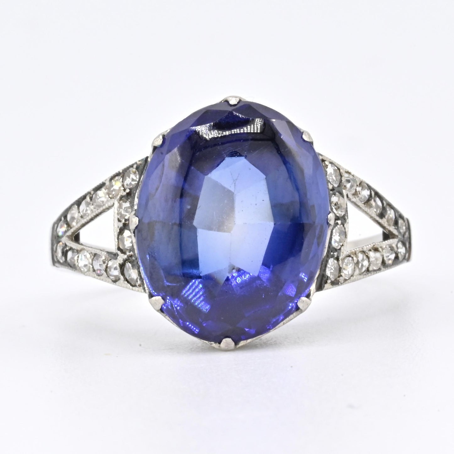 Rare Art Deco Period Sapphire & Diamond Ring With IGI Report