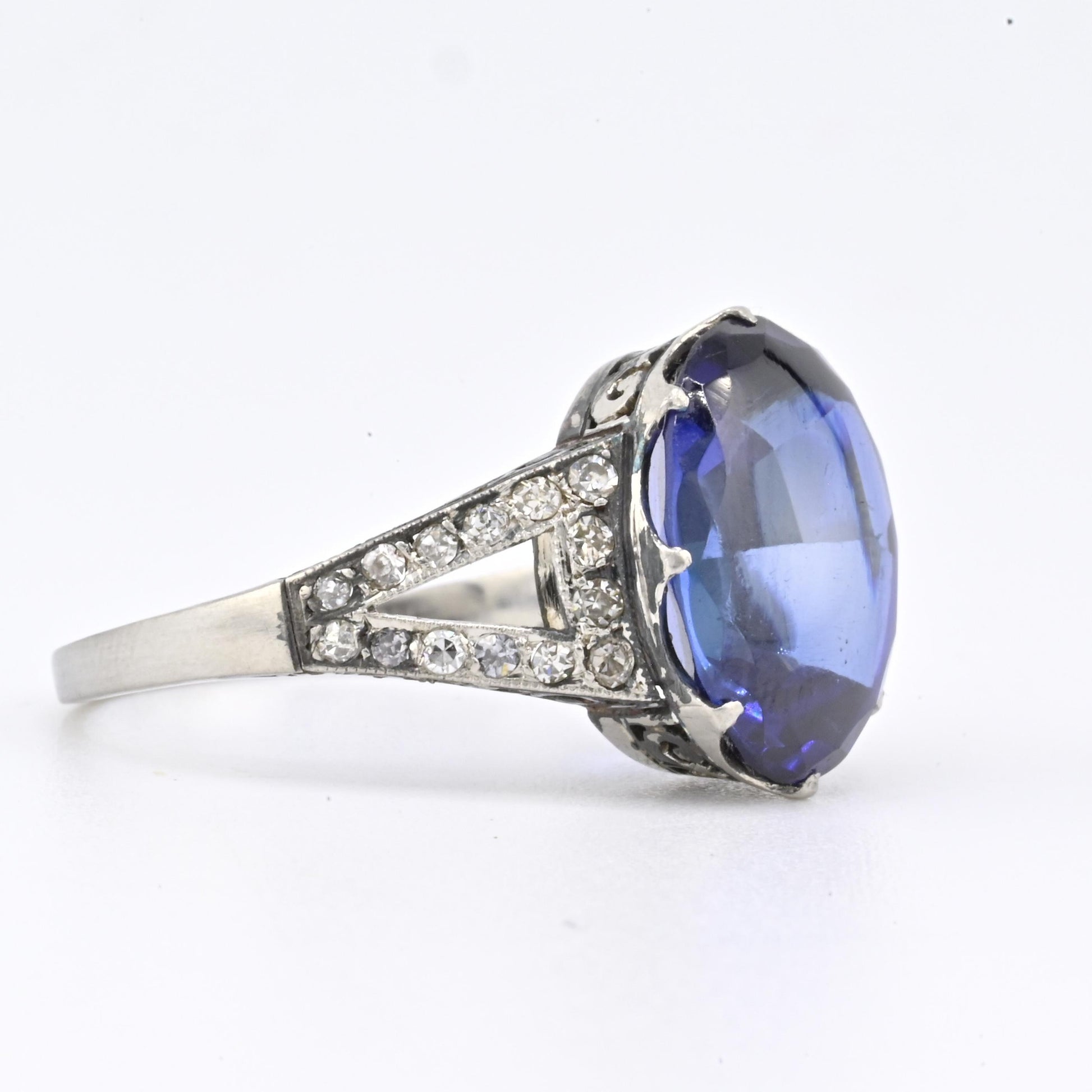 Rare Art Deco Period Sapphire & Diamond Ring With IGI Report