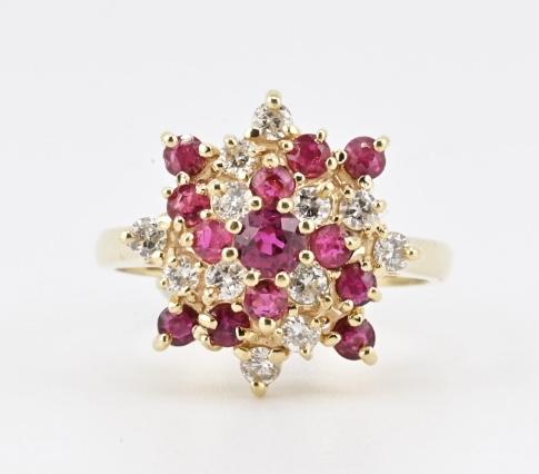 14K Yellow Gold Ruby / Sapphire & Diamond Cluster Ring 4g Size 5.75