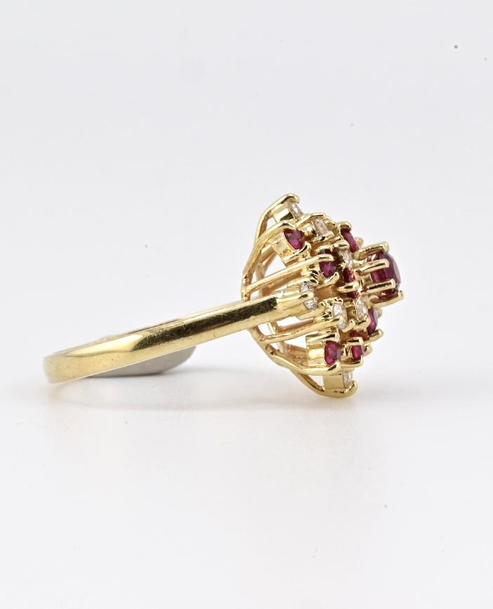 14K Yellow Gold Ruby / Sapphire & Diamond Cluster Ring 4g Size 5.75