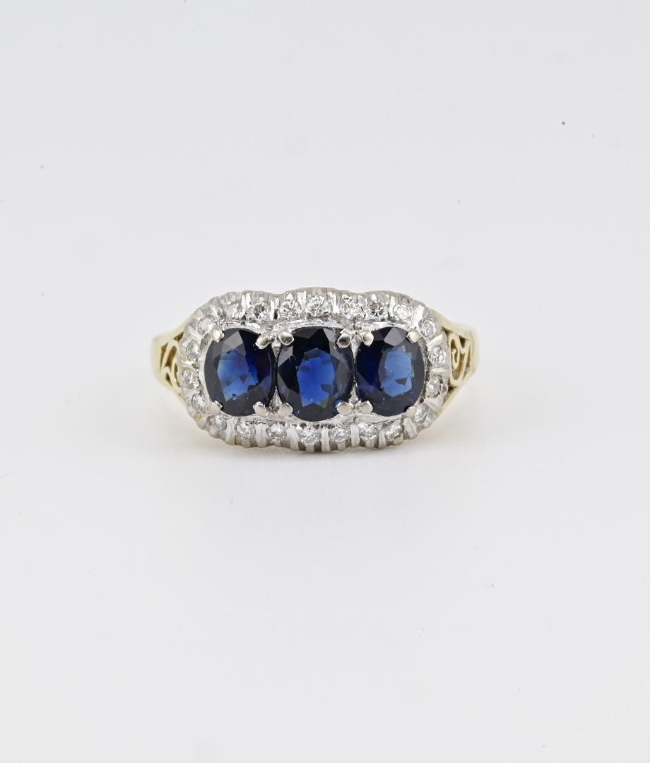 14K Yellow Gold Sapphire & Diamond Ring | Natural Oval Blue Sapphires