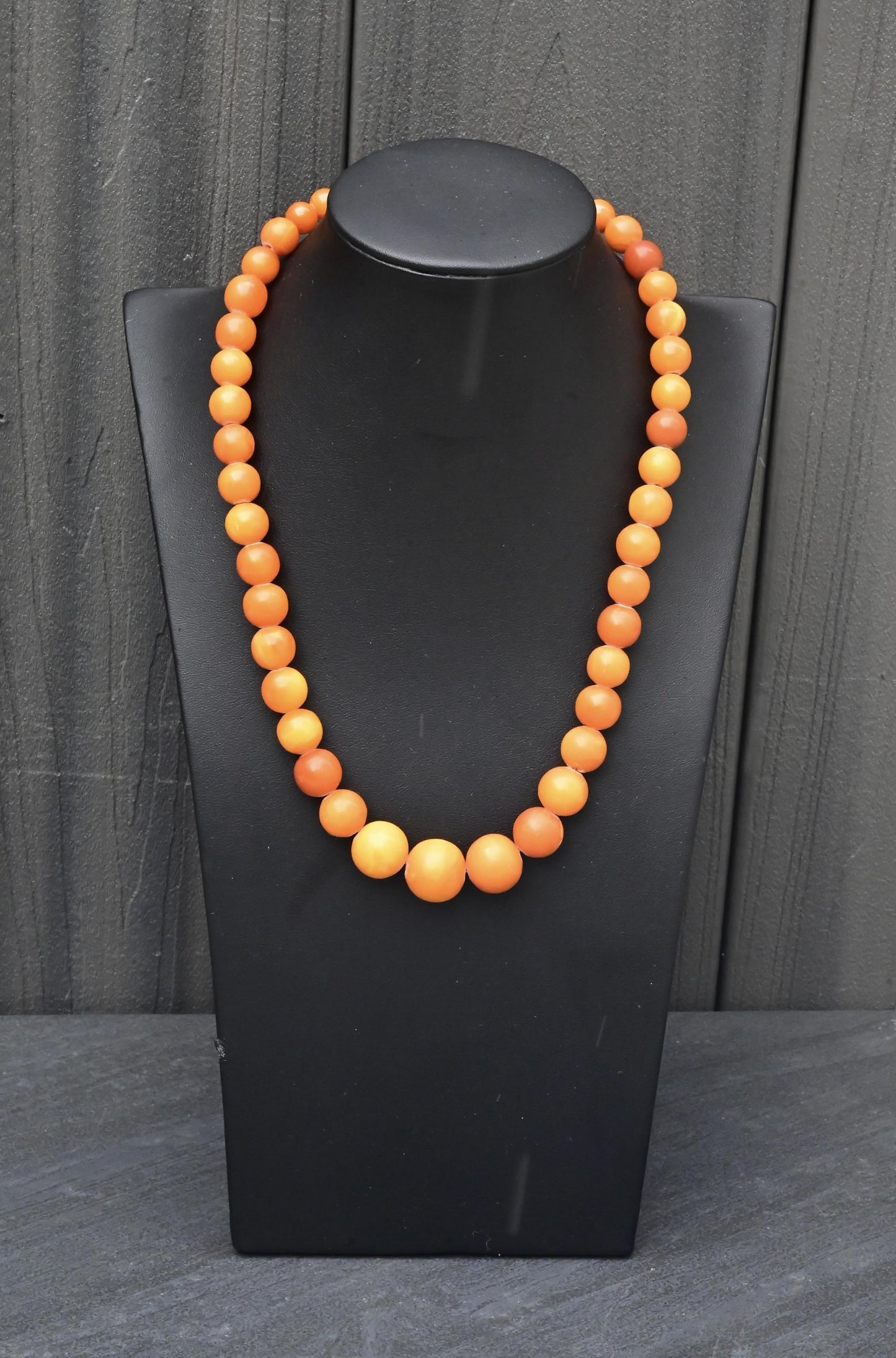 Fine Round Beaded Antique Butterscotch Amber Necklace 38 Grams
