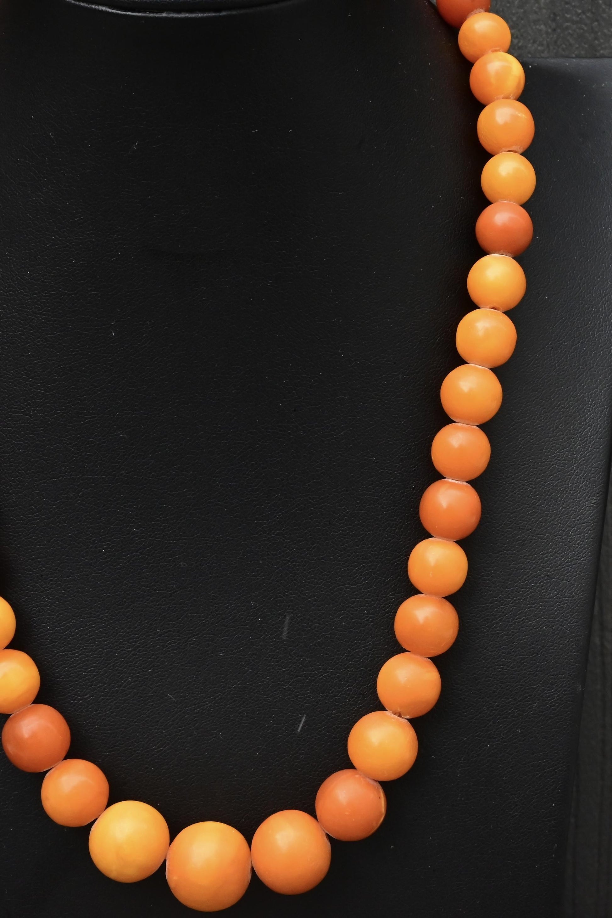 Fine Round Beaded Antique Butterscotch Amber Necklace 38 Grams