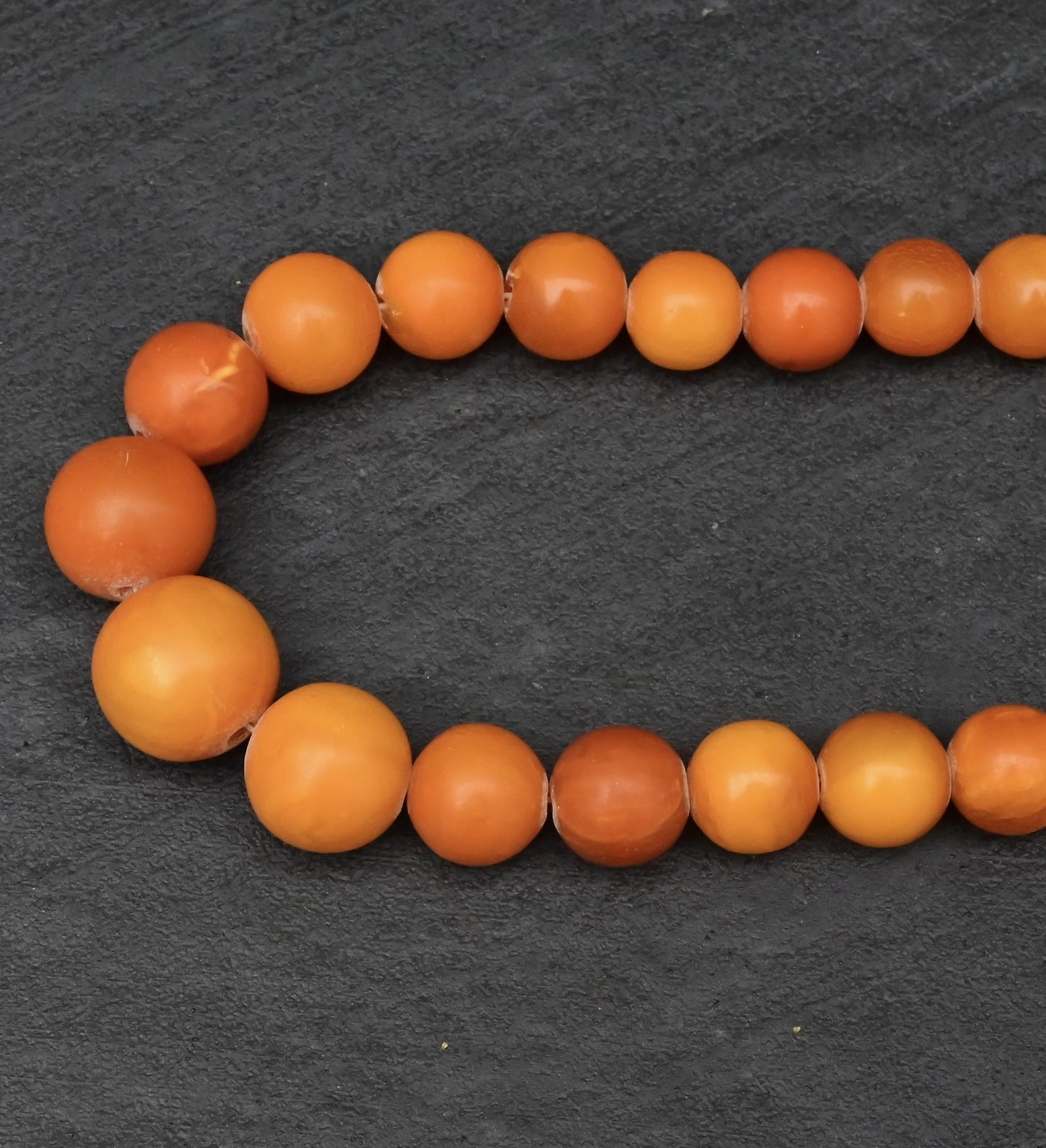 Fine Round Beaded Antique Butterscotch Amber Necklace 38 Grams
