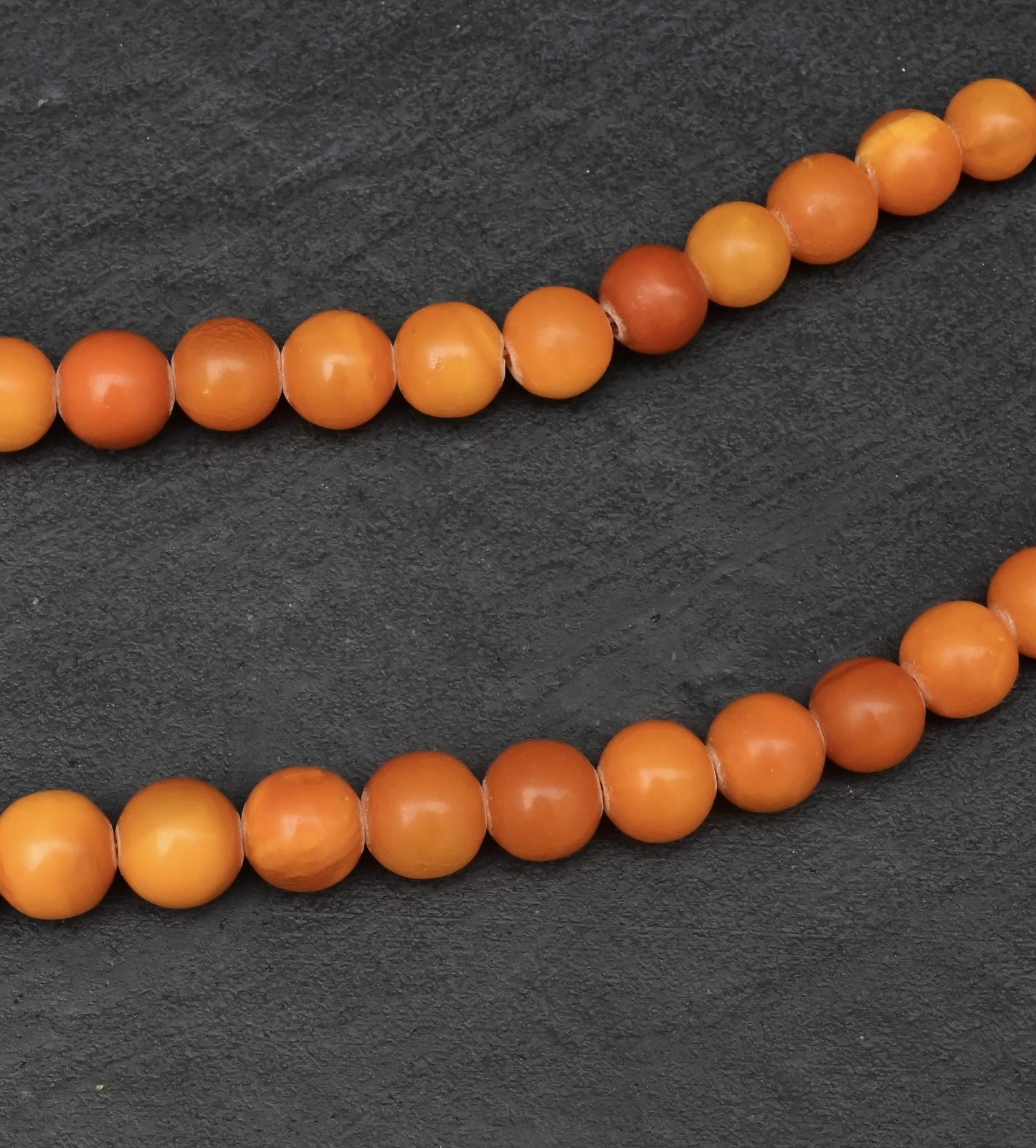 Fine Round Beaded Antique Butterscotch Amber Necklace 38 Grams