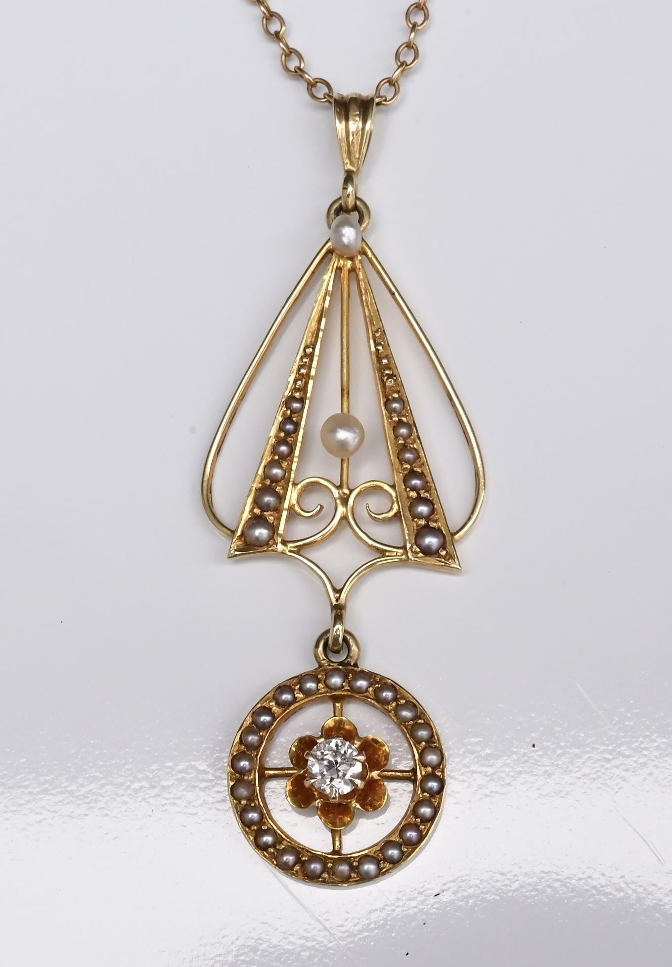 IGI Certified 14K Yellow Gold Pearl Pendant Necklace w/ Natural Diamond