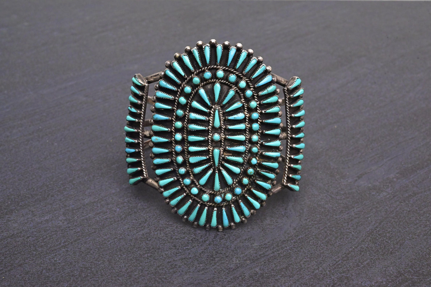 Stunning Vintage Navajo Sterling Zuni Petit Point Turquoise Cuff