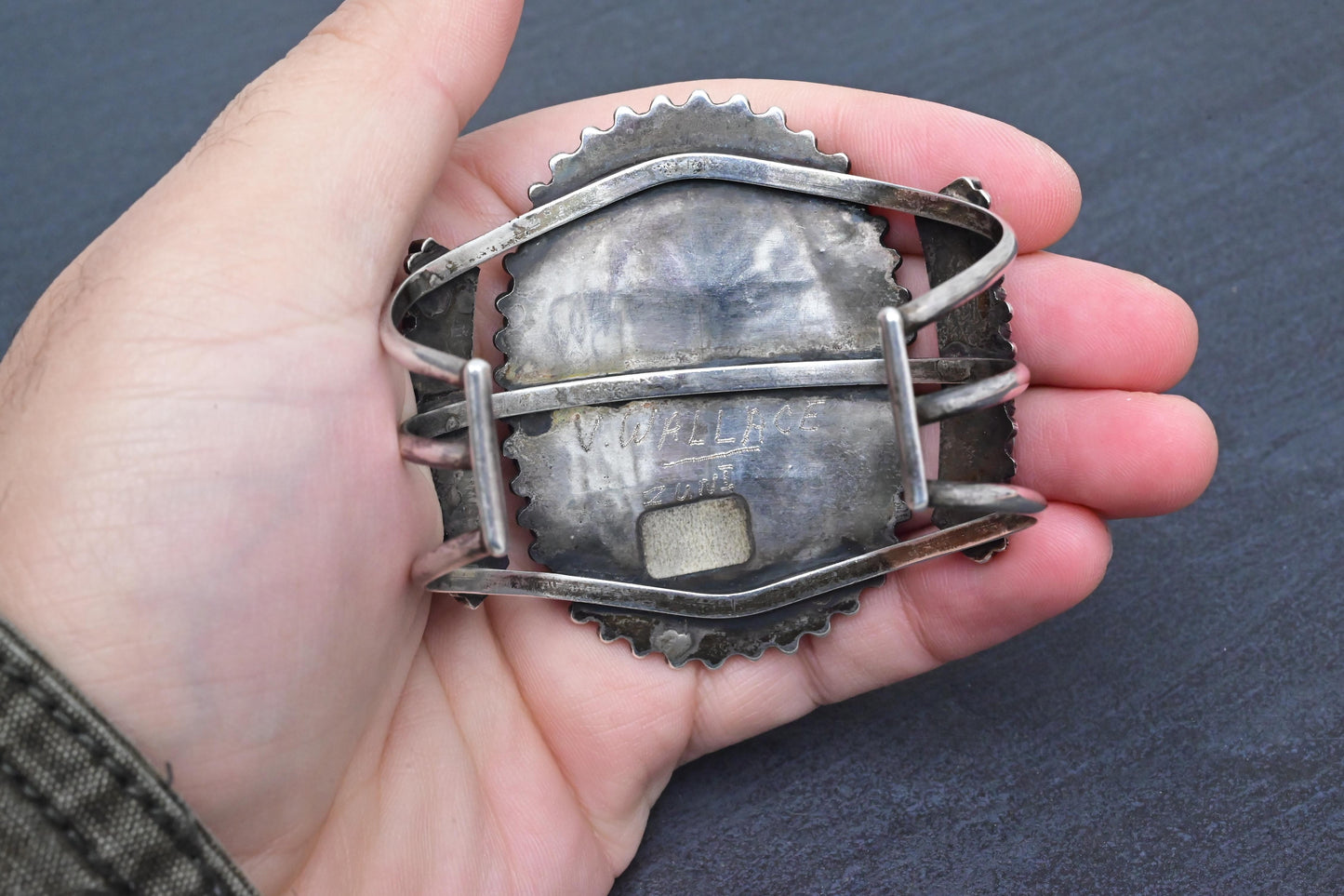 Stunning Vintage Navajo Sterling Zuni Petit Point Turquoise Cuff