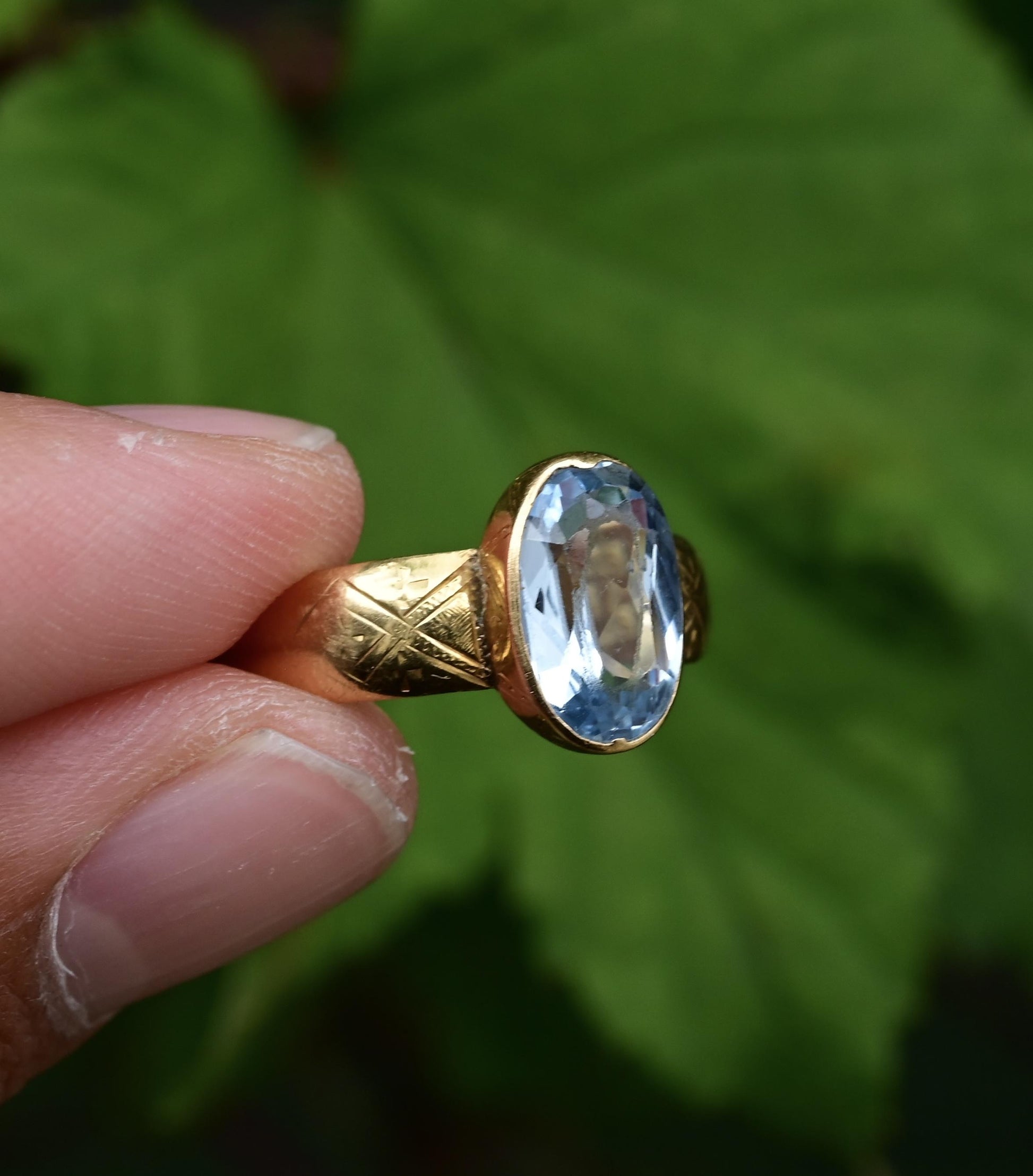 Antique 1800s 18K Yellow Gold Ring w/ Blue Lab-Grown Spinel – Oval Brilliant