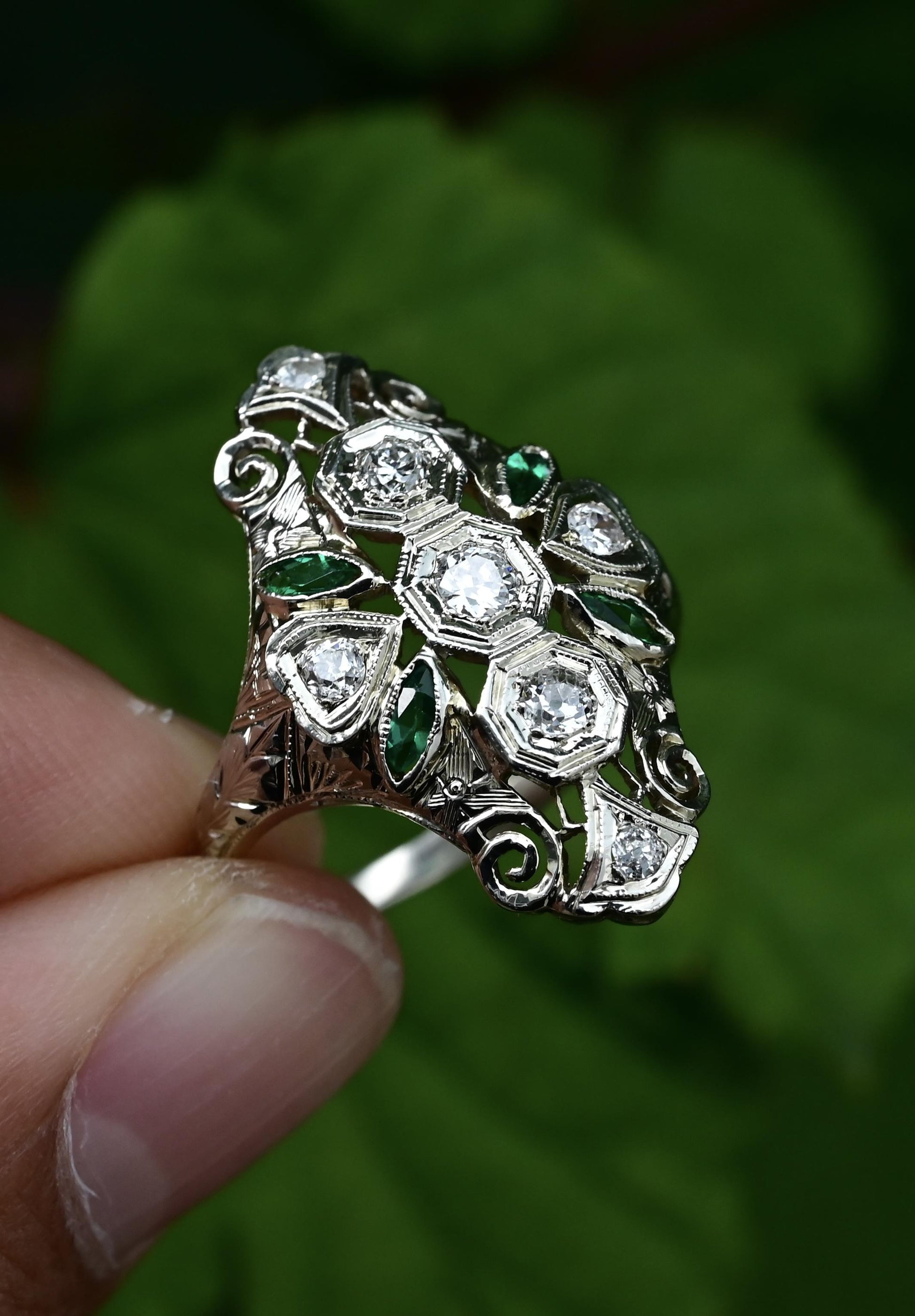 Art Deco 18K White Gold Diamond Ring – IGI Certified, 0.33ct Natural Diamonds
