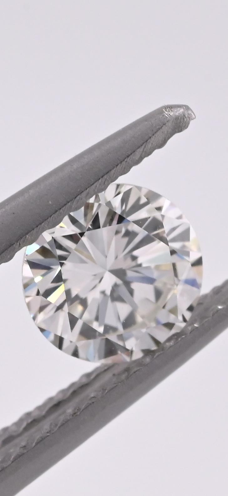 GIA Certified 0.62ct Round Brilliant Diamond | Natural G Color VS2