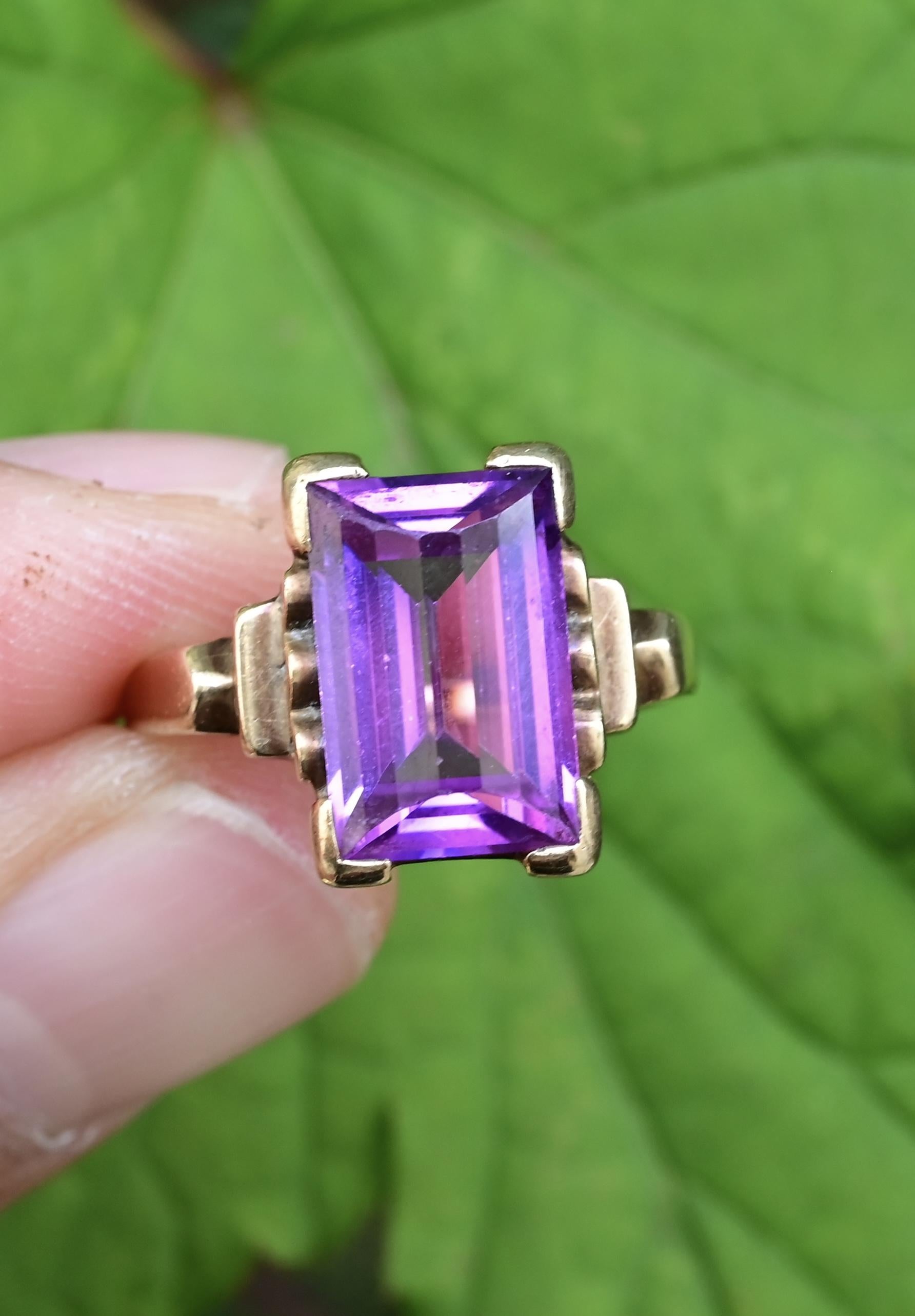10K Yellow Gold Sapphire Ring Art Deco / Retro Era IGI Certified Size 6.75