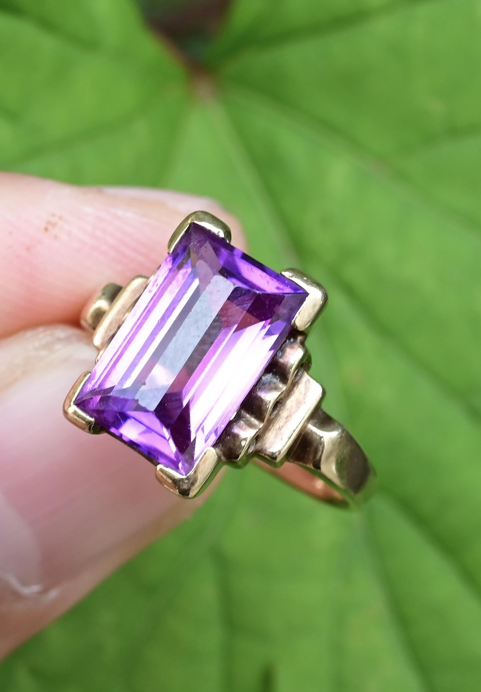10K Yellow Gold Sapphire Ring Art Deco / Retro Era IGI Certified Size 6.75