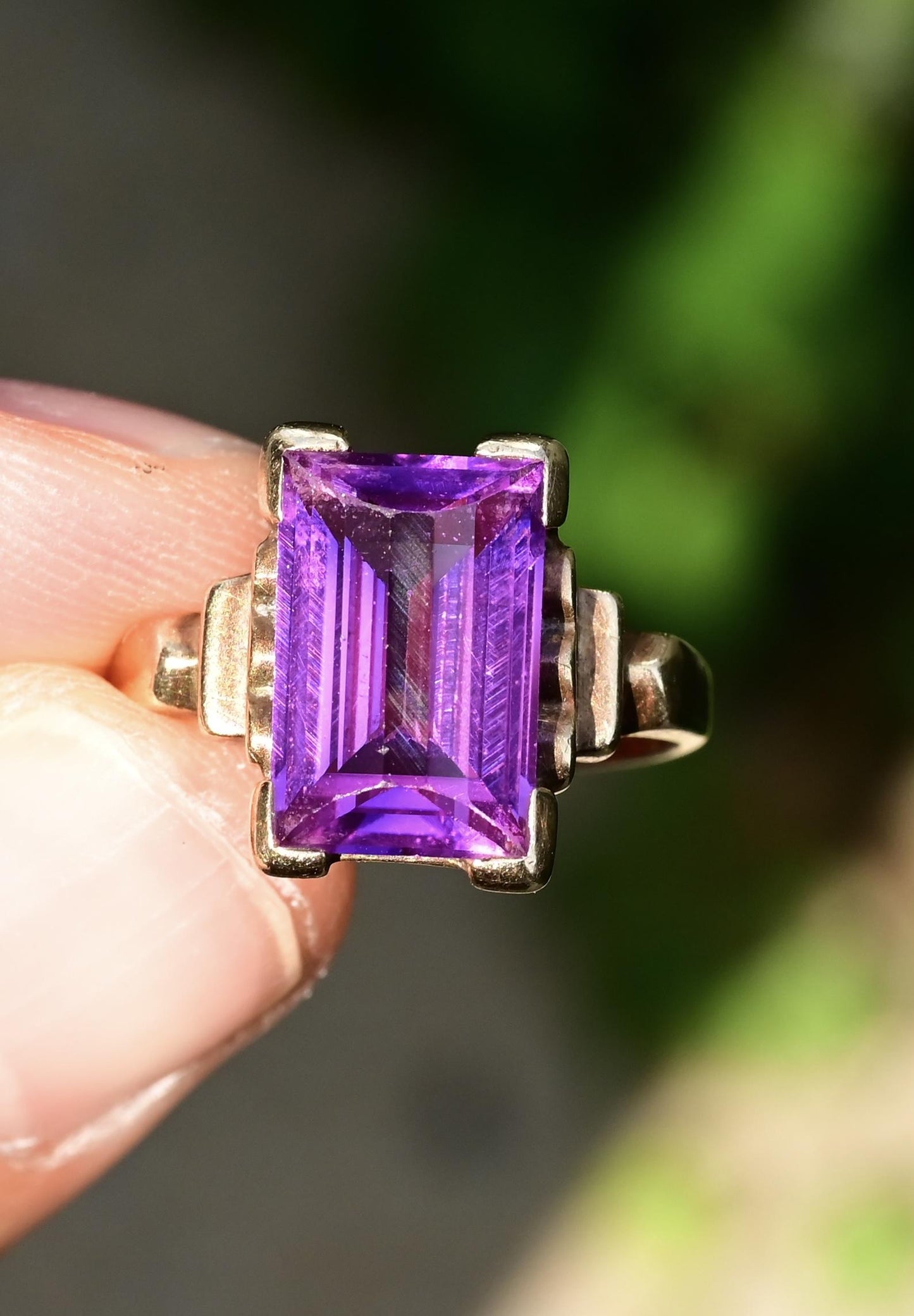 10K Yellow Gold Sapphire Ring Art Deco / Retro Era IGI Certified Size 6.75