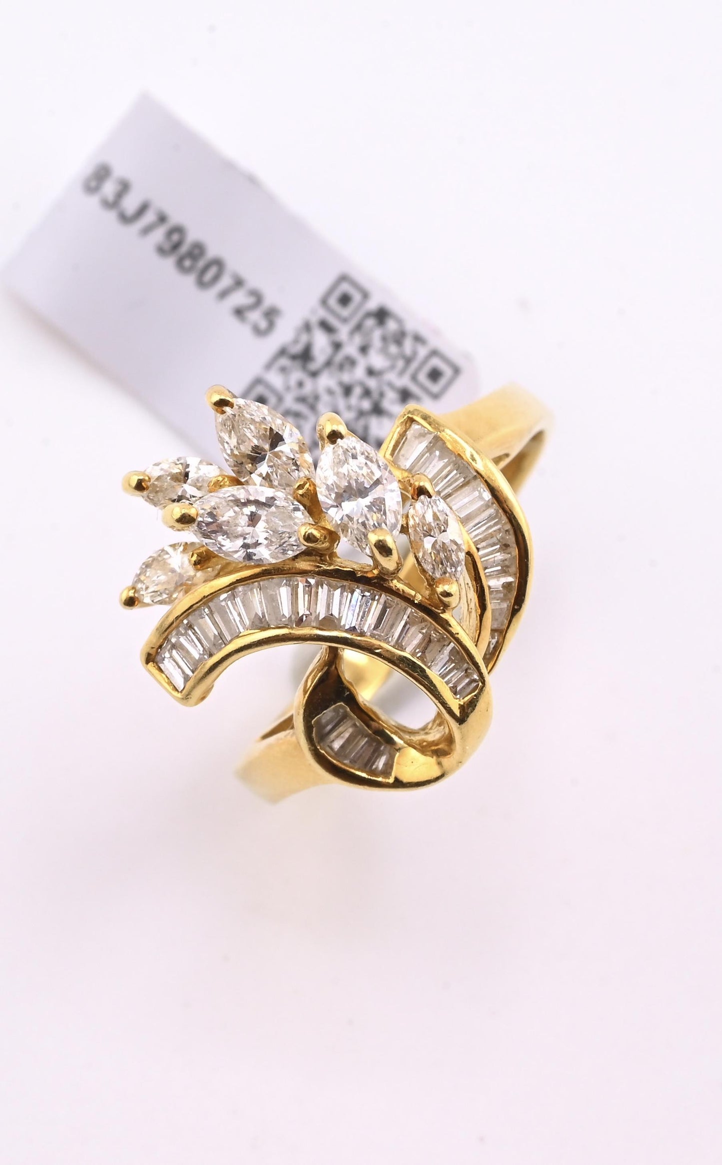 IGI Certified 18K Yellow Gold Diamond Ring 1.17 CTW Marquise & Baguettes