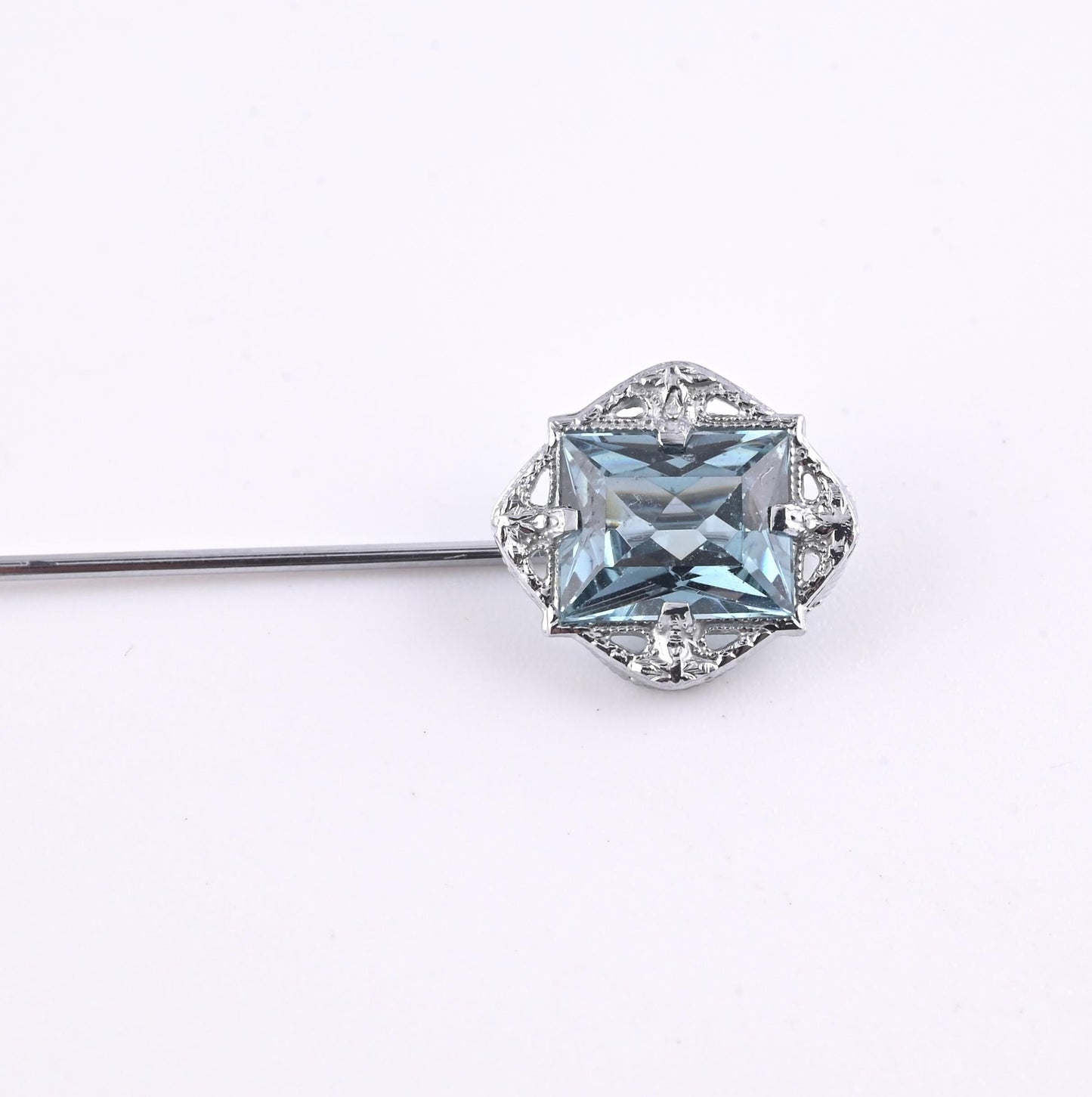 Vintage 10K White Gold Stick Pin Blue Spinel Lab Grown Lapel Tie Pin Estate 2.5”