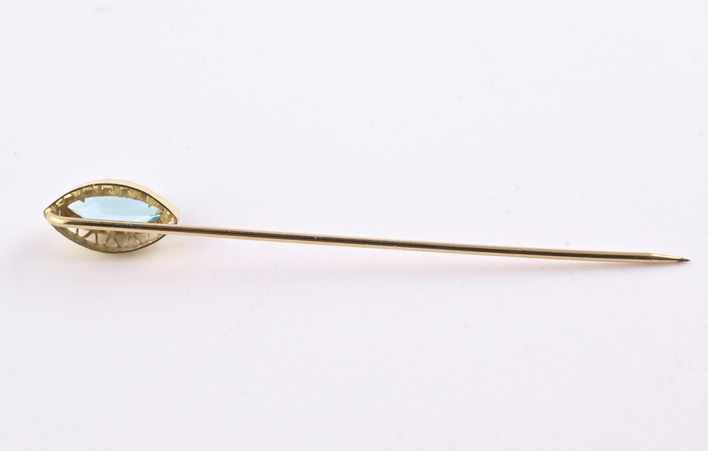 Vintage 10K Yellow Gold Stick Pin Blue Spinel Lab Grown Lapel Tie Pin Estate 2.5