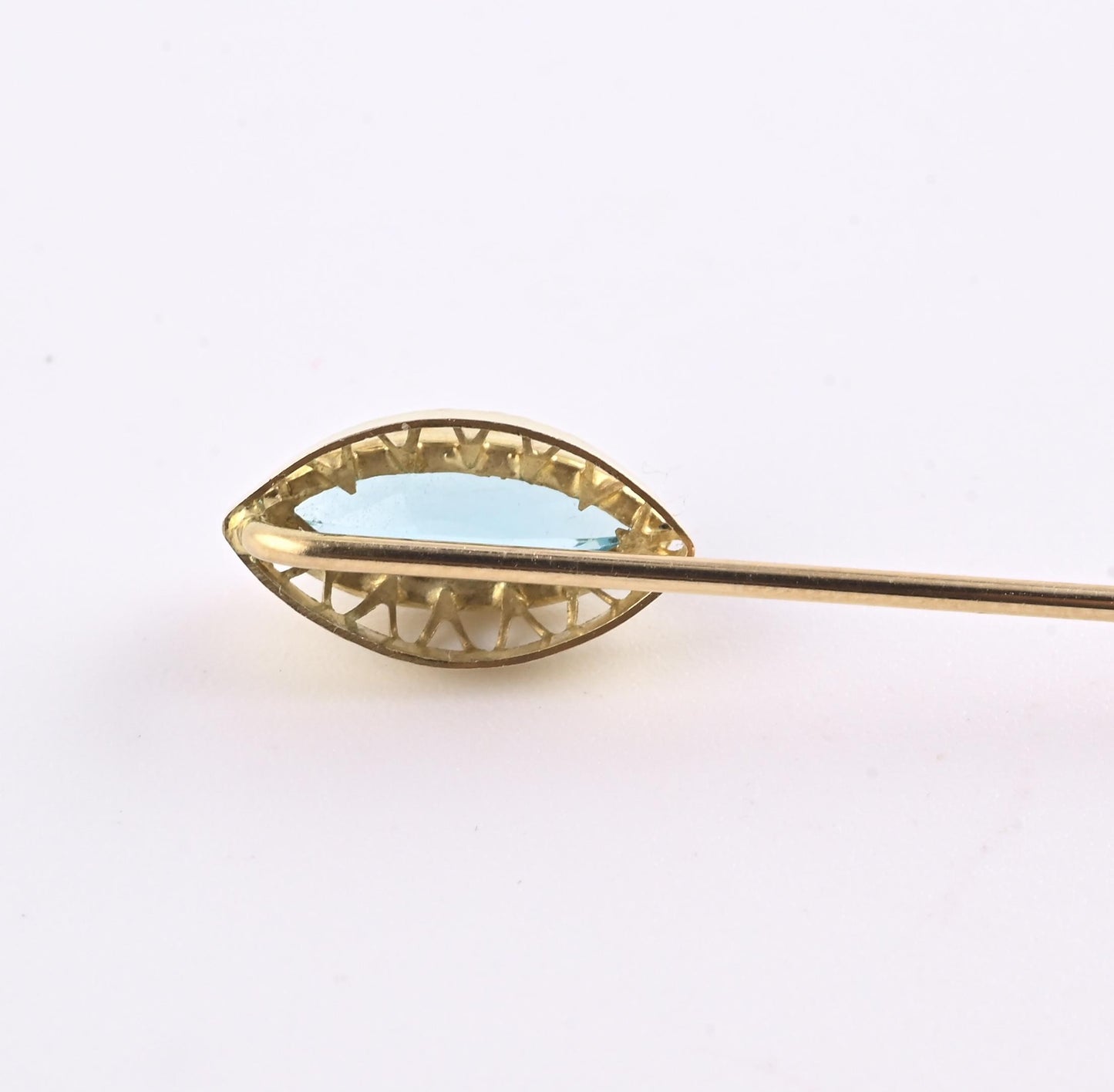 Vintage 10K Yellow Gold Stick Pin Blue Spinel Lab Grown Lapel Tie Pin Estate 2.5