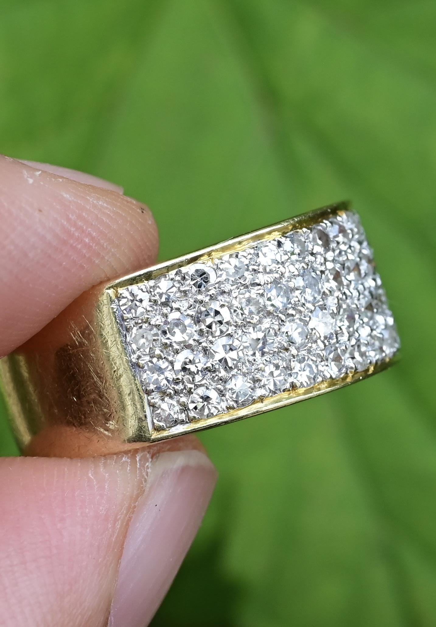 14K Yellow Gold Natural Diamond Band Ring 1.70 Carats IGI Certified