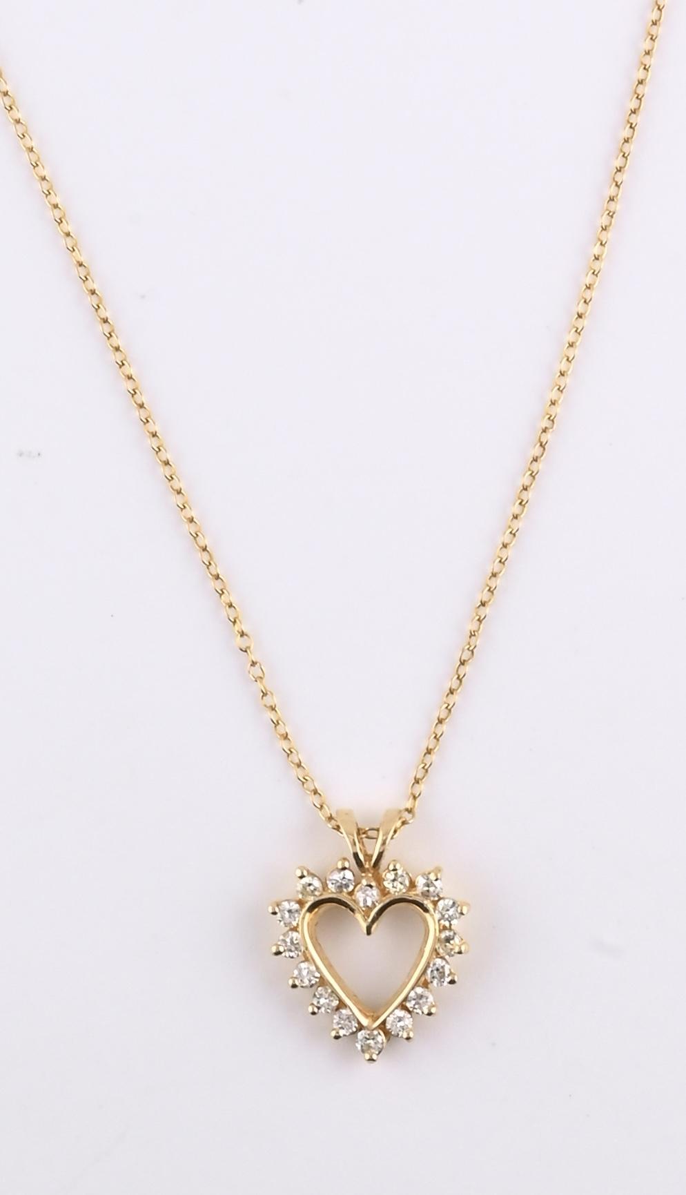 14K Yellow Gold Diamond Heart Pendant Necklace Natural Earth Mined Diamonds