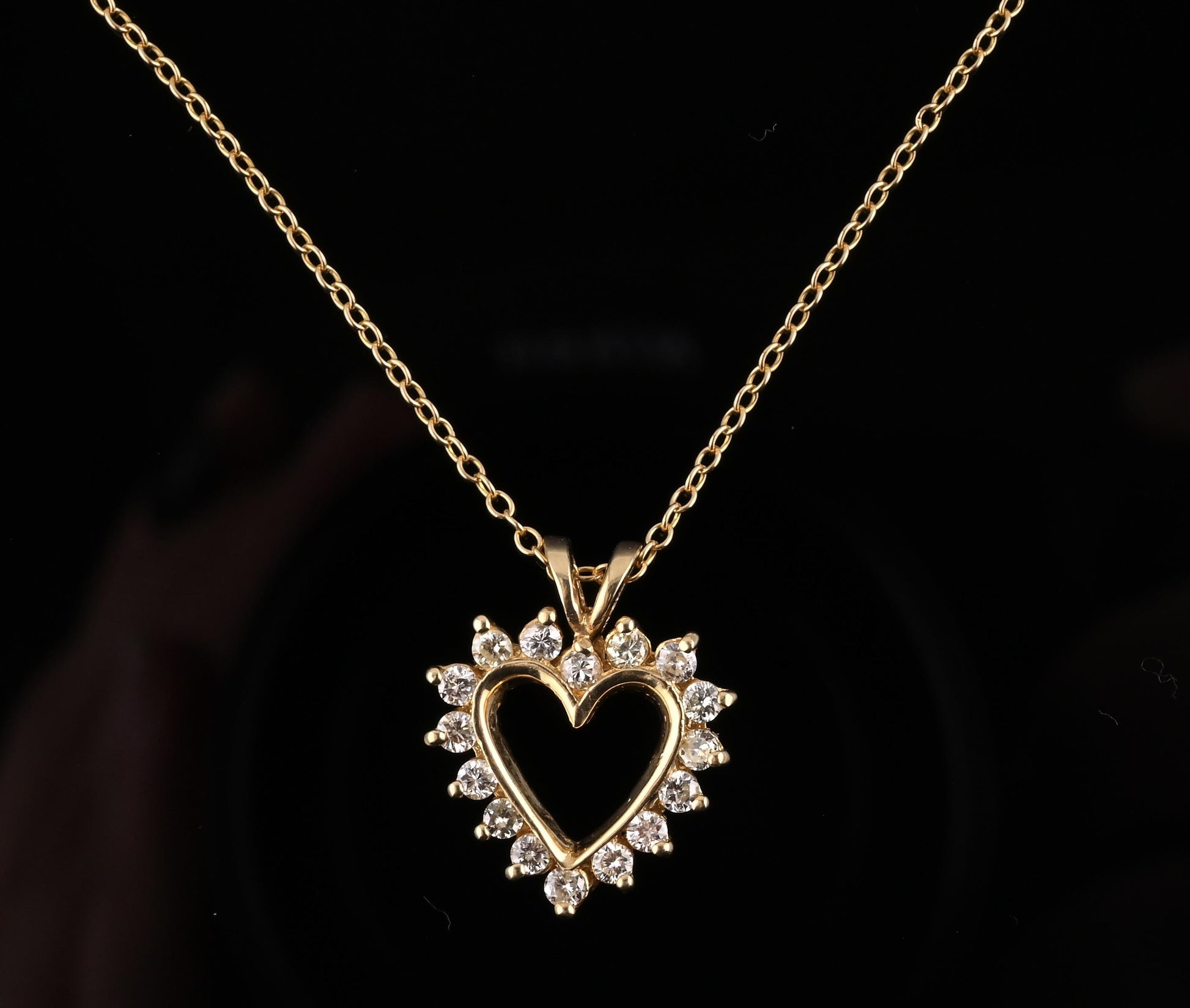 14K Yellow Gold Diamond Heart Pendant Necklace Natural Earth Mined Diamonds