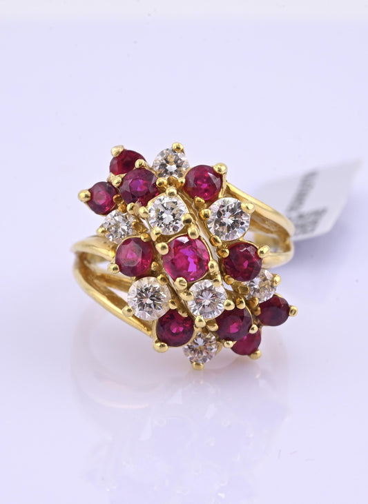 IGI Certified Vintage 18K Gold Ruby & Diamond Cluster Ring 2.60 CTW Size 6
