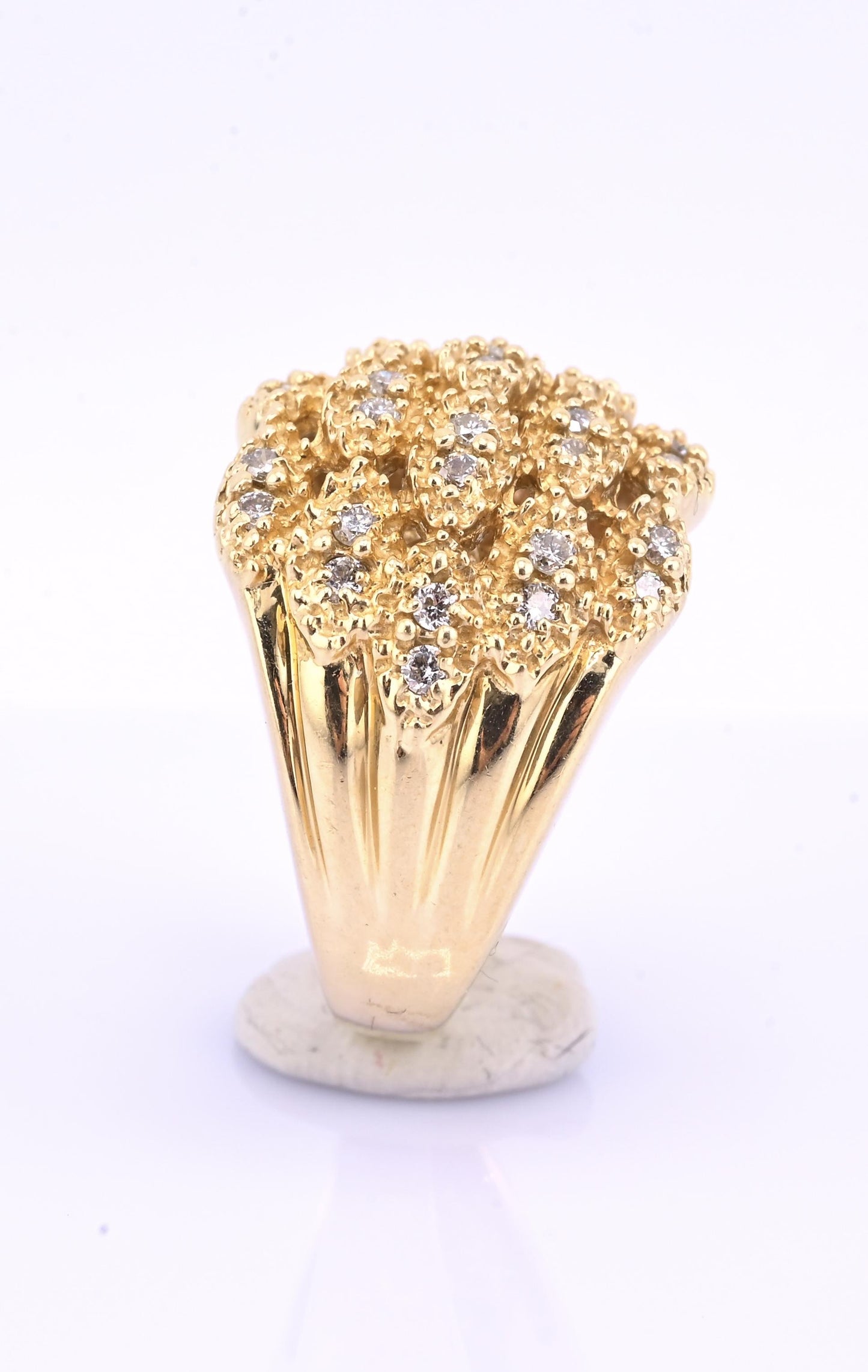 Sonia B 14K Diamond Cluster Ring • 15.04g Solid Gold • Size 8
